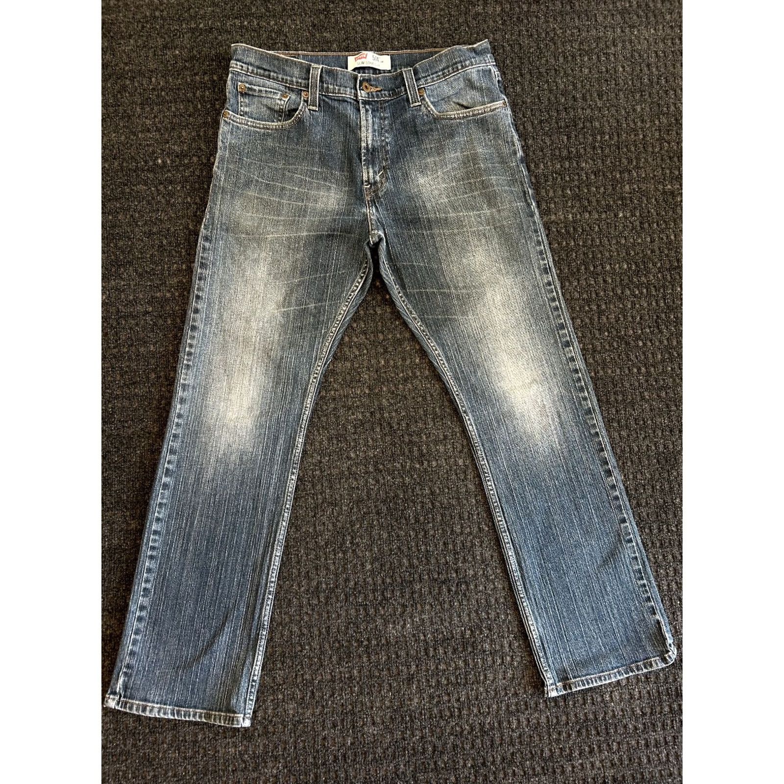 Levi's VINTAGE Levi’s 514 Jeans Slim Straight Mens 34 x 32 Blue Distressed Whiskering Jeans Brown? Size US 34 / EU 50 - 2 Thumbnail
