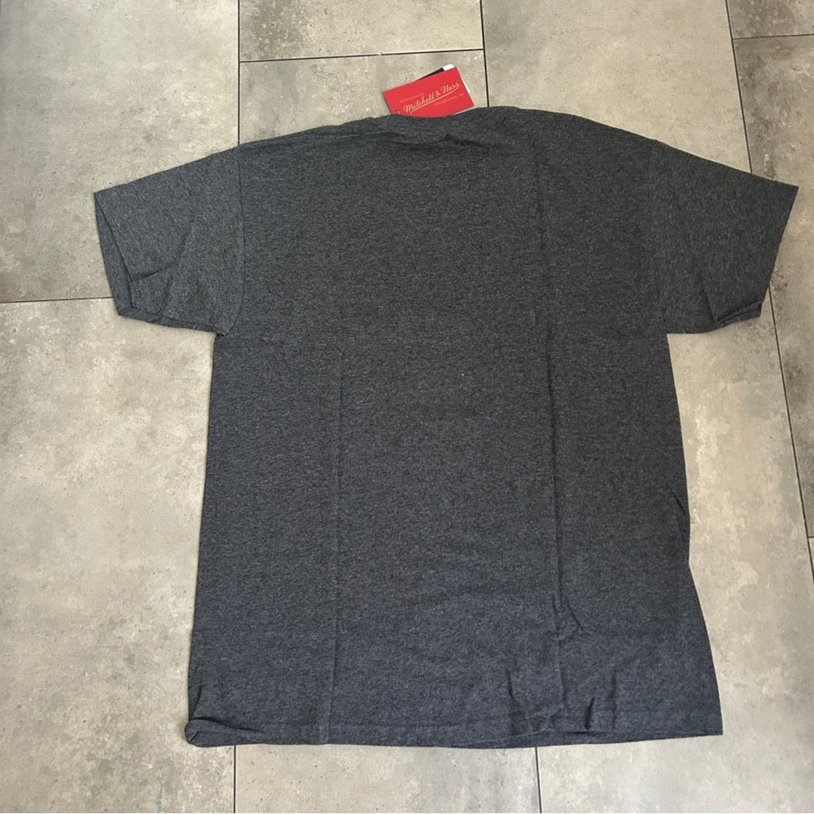Mitchell & Ness NEW Mitchell & Ness NBA Los Angeles lakers dark gray shirt M Size US M / EU 48-50 / 2 - 9 Thumbnail