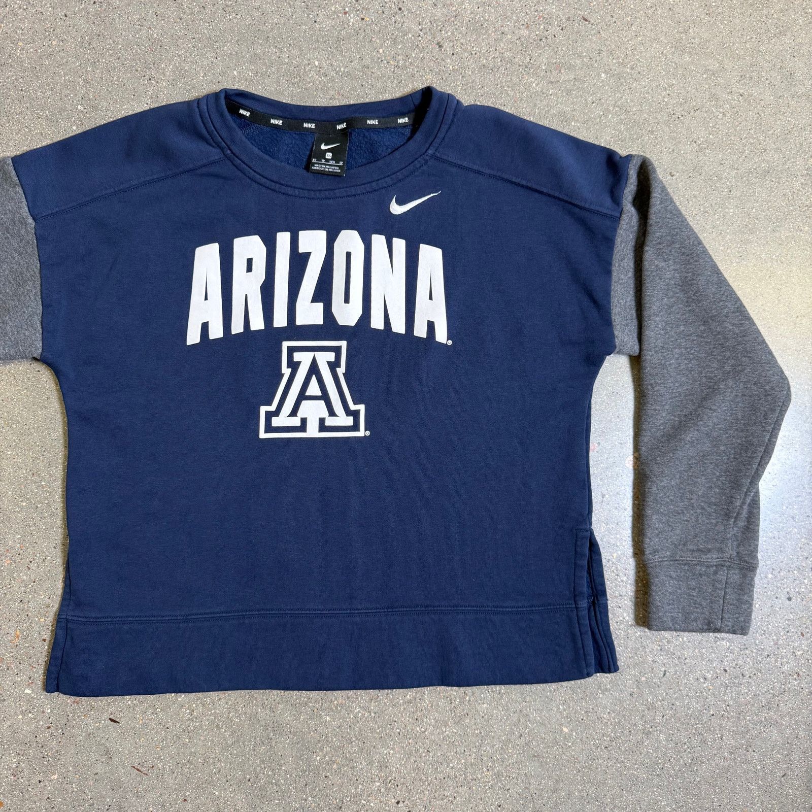 Nike Nike Arizona Wildcats Sweatshirt Crewneck XS Colorblock Logo Size US XS / EU 42 / 0 - 2 Thumbnail