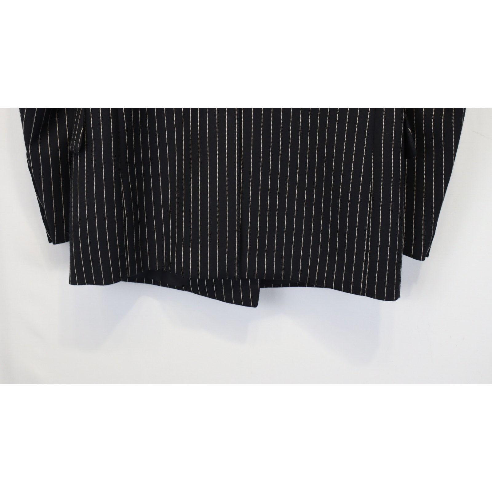 Tom Ford o1rshd1 Cooper Stripe Blazer Jacket in Black/White Size US S / EU 44-46 / 1 - 12 Thumbnail