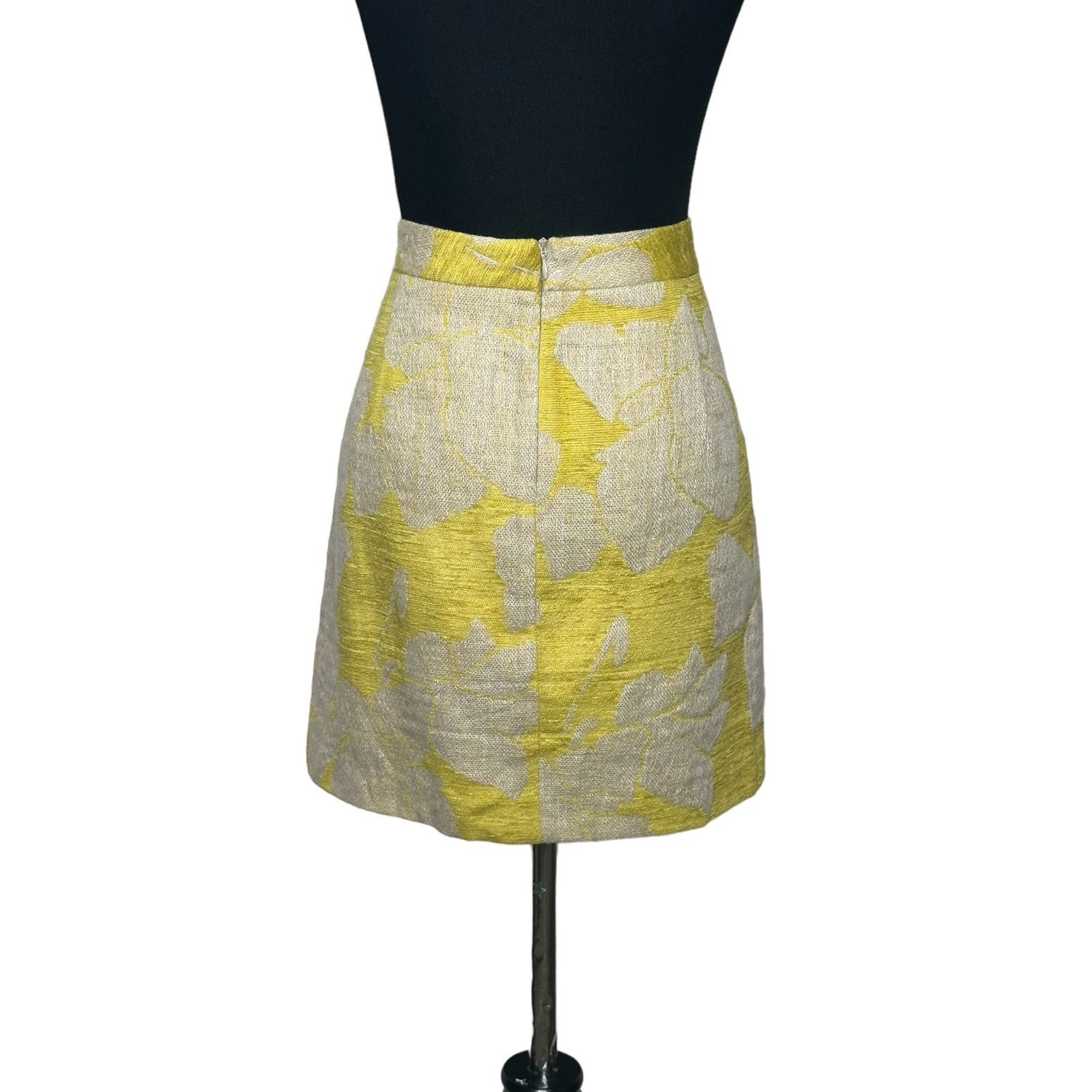 Zara Zara Basic yellow tan burlap lined mini skirt size Large Size 32" / US 10 / IT 46 - 14 Thumbnail