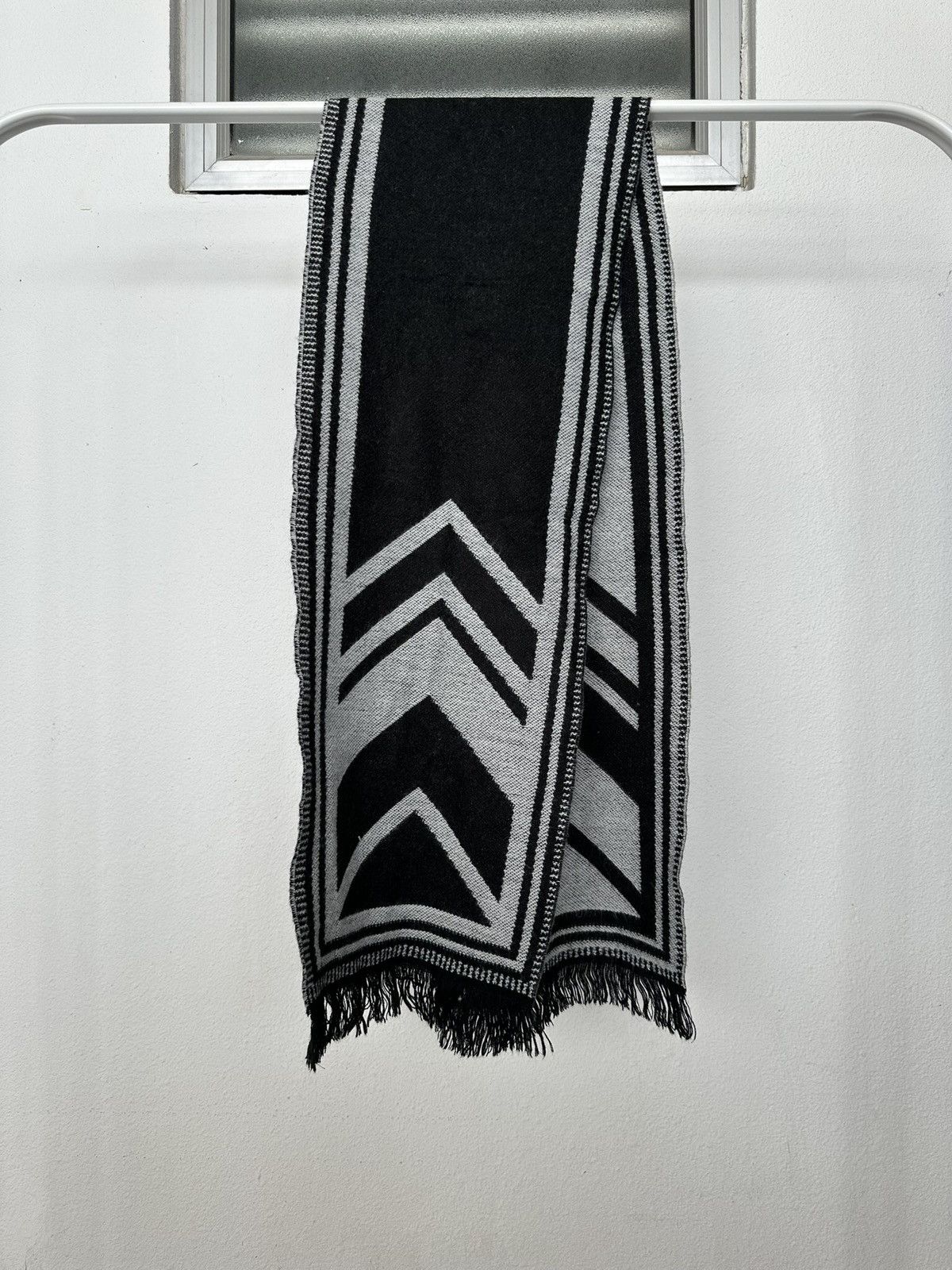 Le Grande Bleu (L.G.B.) 2000's GGD Japan wool scarf muffler Size ONE SIZE - 5 Thumbnail