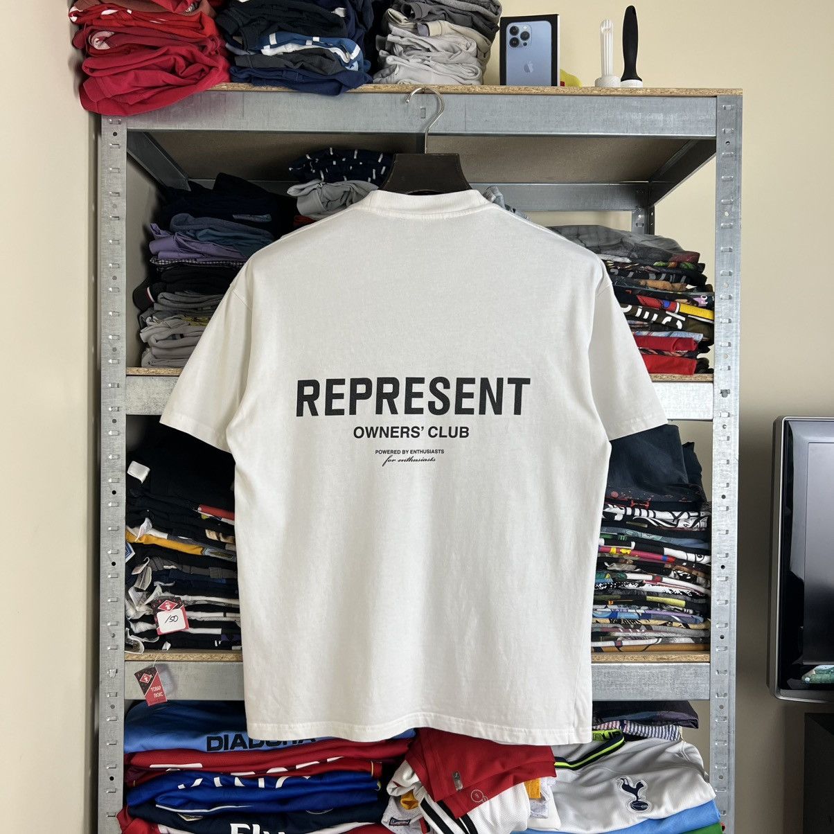 Represent Clo. Rare! Represent Luxury Big Logo Tee Size US M / EU 48-50 / 2 - 1 Thumbnail
