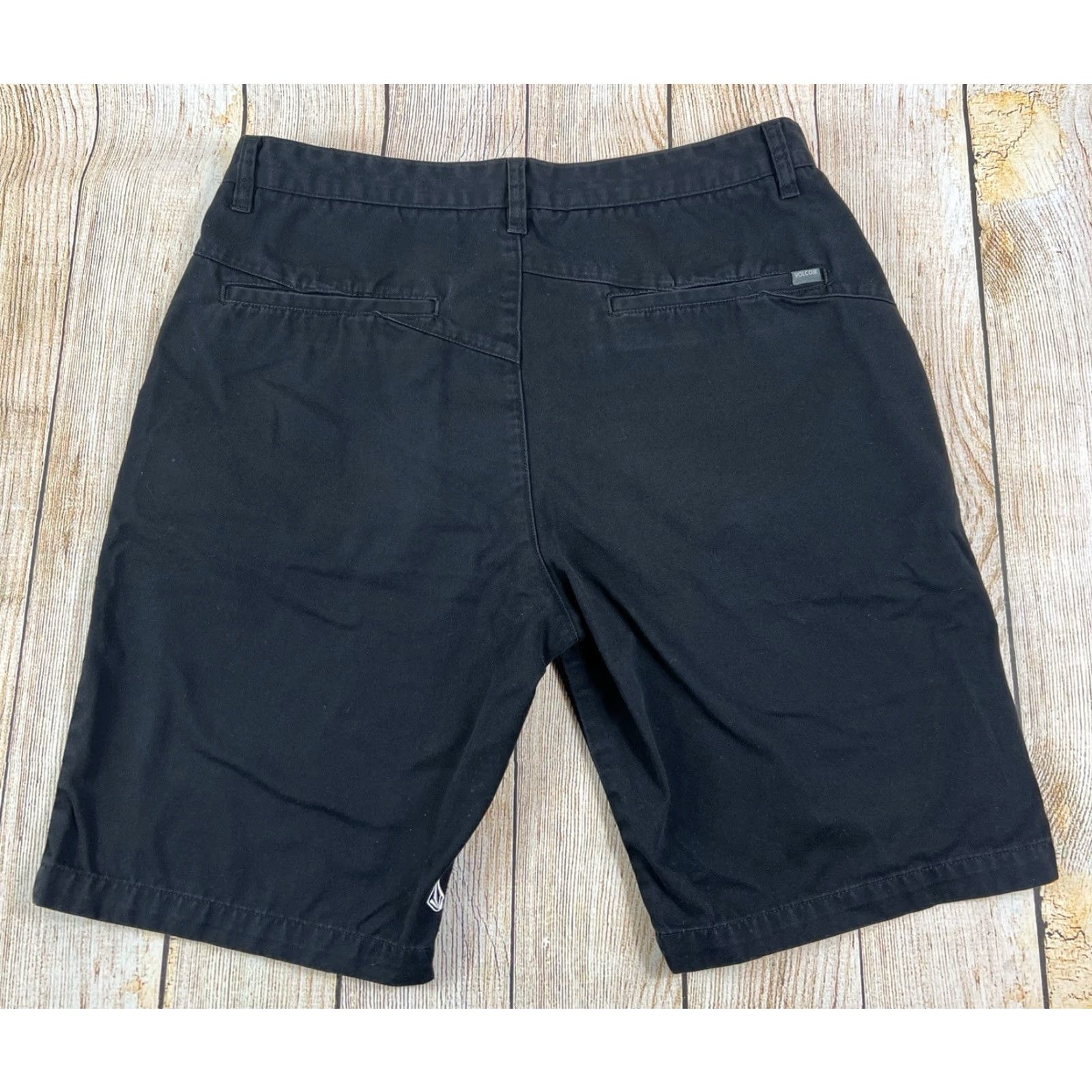 Volcom Mens Volcom Stone Chino Shorts Black 36 Flat Front Casual Cotton Logo Skate Size US 36 / EU 52 - 2 Thumbnail