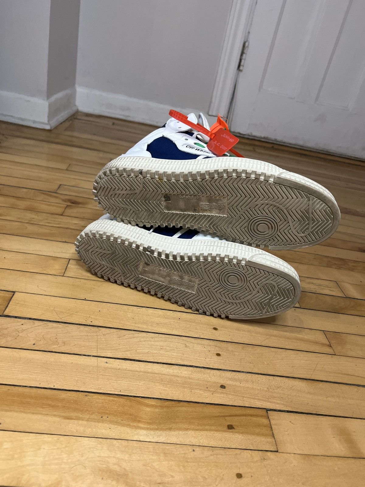 Off-White Off-White 3.0 Off Court Sneakers Size US 9 / EU 42 - 6 Thumbnail