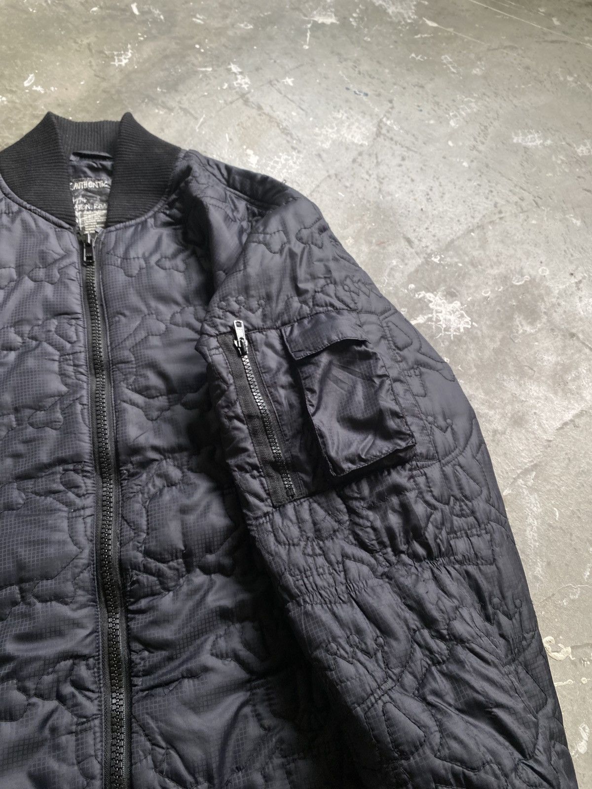 Stussy × Vintage Rare Vintage Stussy Monogram Skull Quilted Thermolite Jacket Size US L / EU 52-54 / 3 - 5 Thumbnail