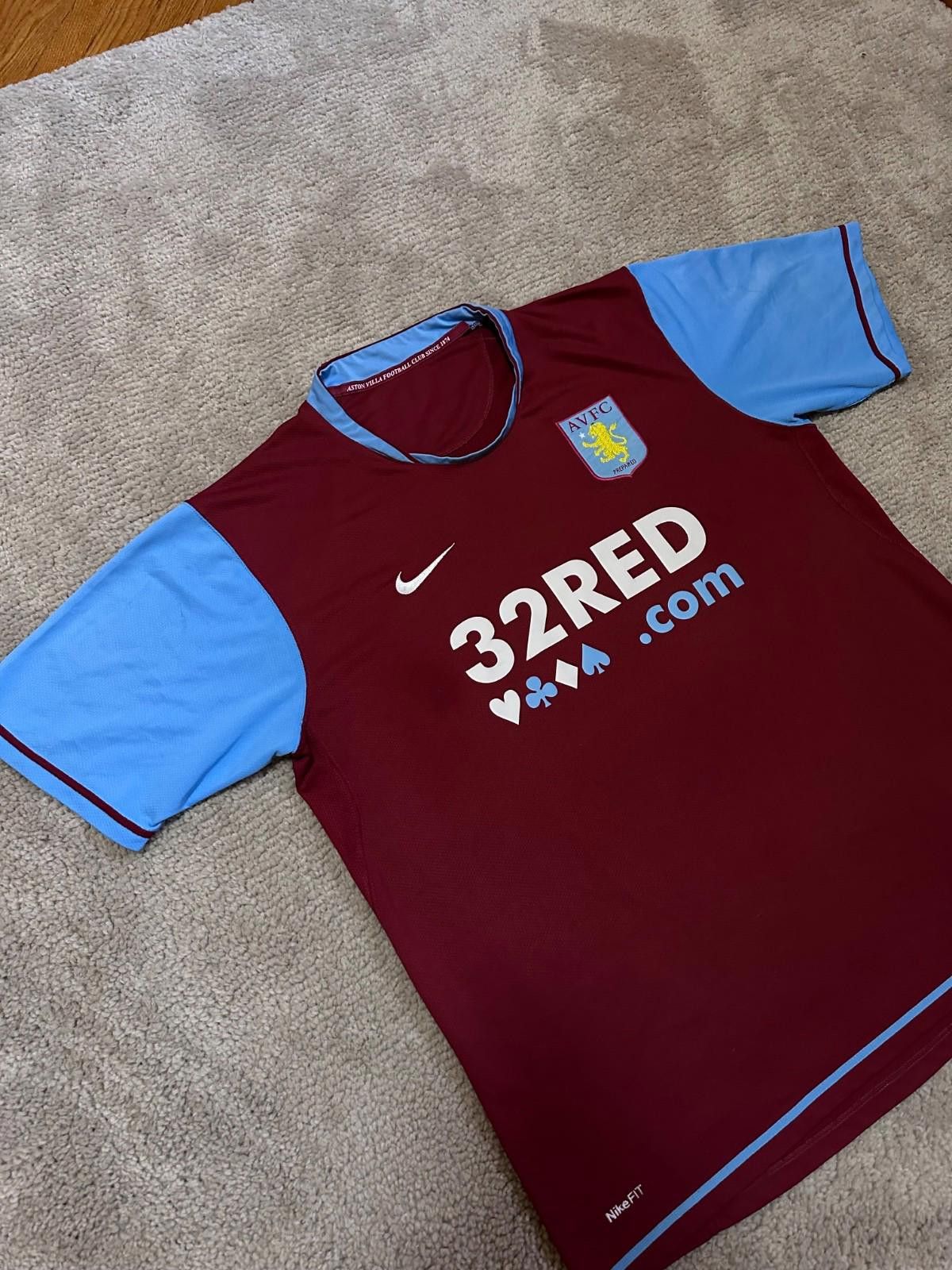 Nike Aston Villa Home football shirt 2007 Soccer Nike Jersey Size US L / EU 52-54 / 3 - 3 Thumbnail