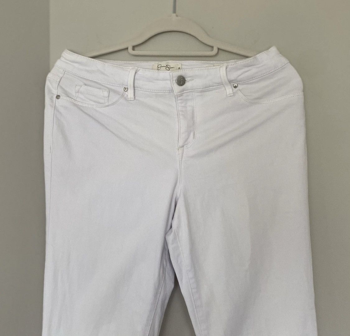 Jessica Simpson JESSICA SIMPSON KISS ME ANKLE SKINNY MID RISE JEANS IN WHITE Size 30" / US 8 / IT 44 - 5 Thumbnail