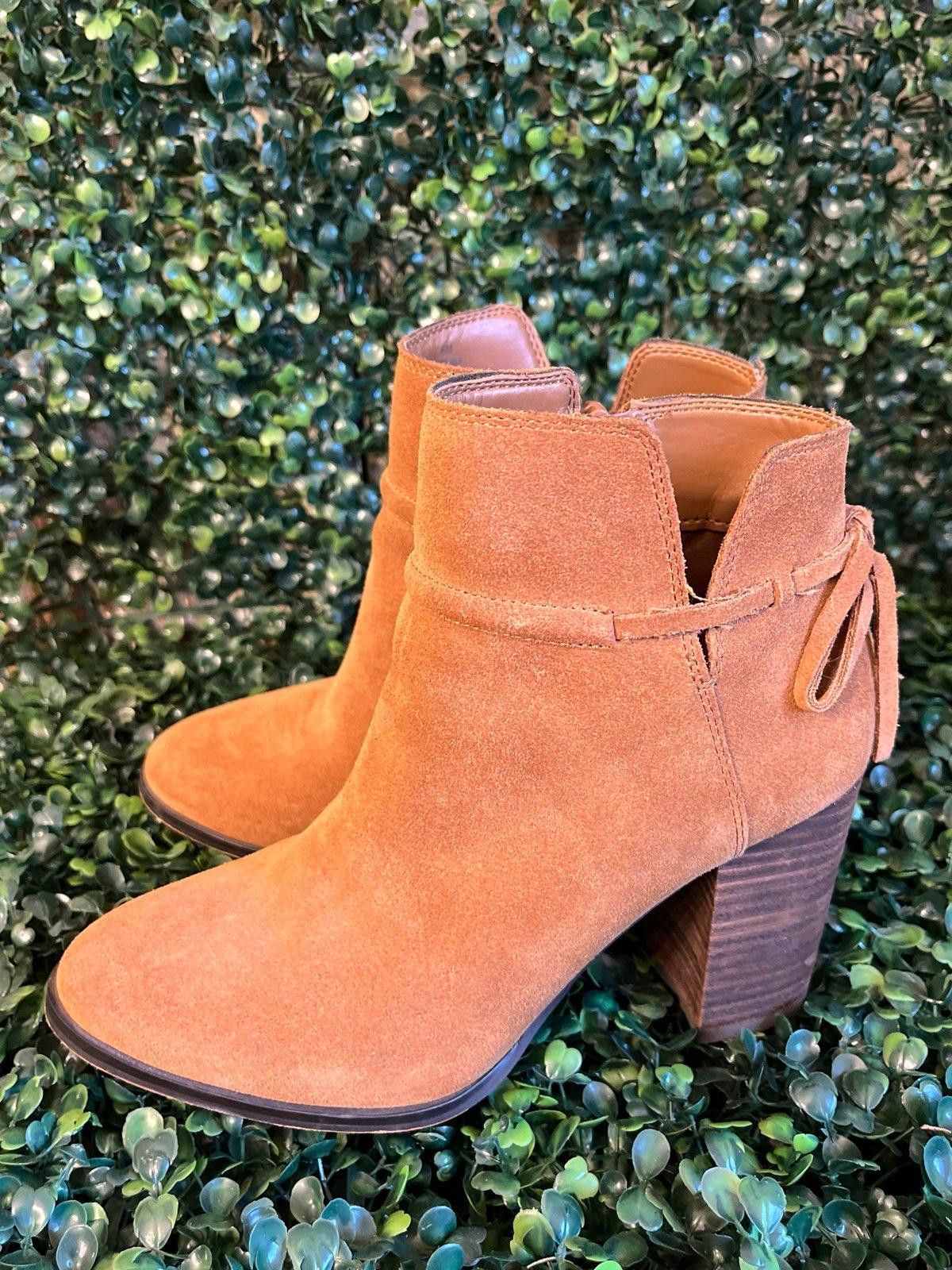 Designer Gibson Latimer Leather booties size 6 brown Size US 6 / IT 36 - 7 Thumbnail