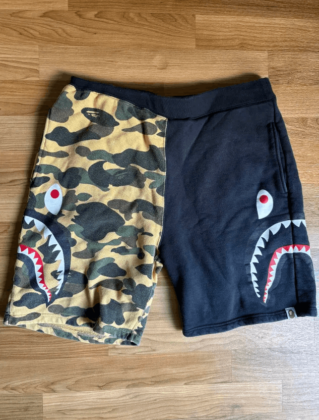Bape BAPE 1st Camo Side Shark Sweatshort Black/Yellow SS20 Size L Size US 30 / EU 46 - 2 Thumbnail
