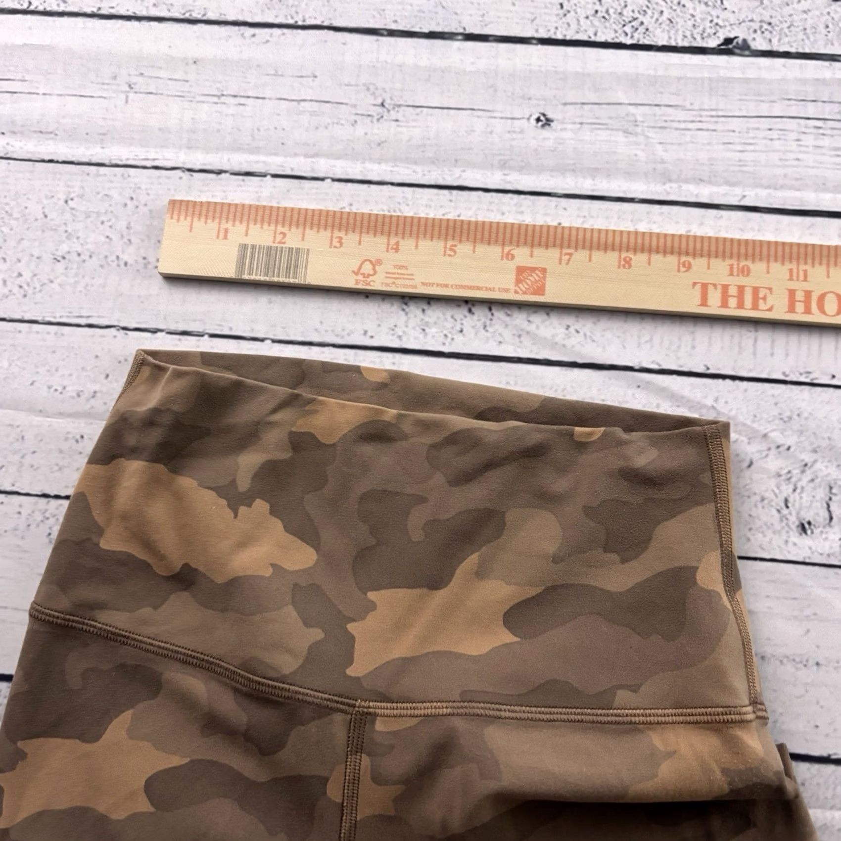 Lululemon Lululemon Align Pant 25" Women's 4 Khaki Tan Camo Beige Activewear Pants Inseam 25in Womens Size 27" / US 4 / IT 40 - 3 Thumbnail