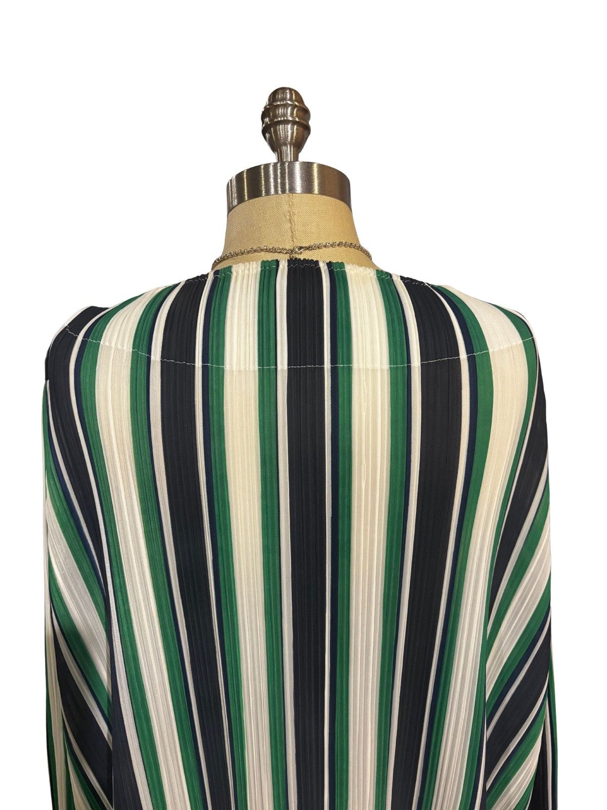 Chicos Women’s striped Cardigan.wt0711 Size S / US 4 / IT 40 - 9 Thumbnail