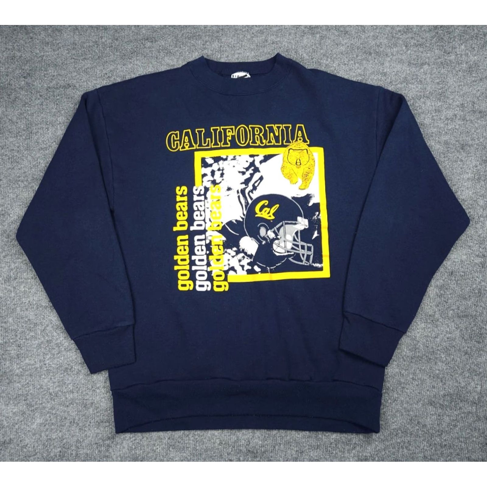 Vintage VINTAGE UC Berkeley Cal Bears Sweatshirt Men XL Navy Graphic Made USA Shirt Pullover Crew Neck Long Sleeve Cotton Blend Fleece Logo 90s University Size US XL / EU 56 / 4 - 2 Thumbnail