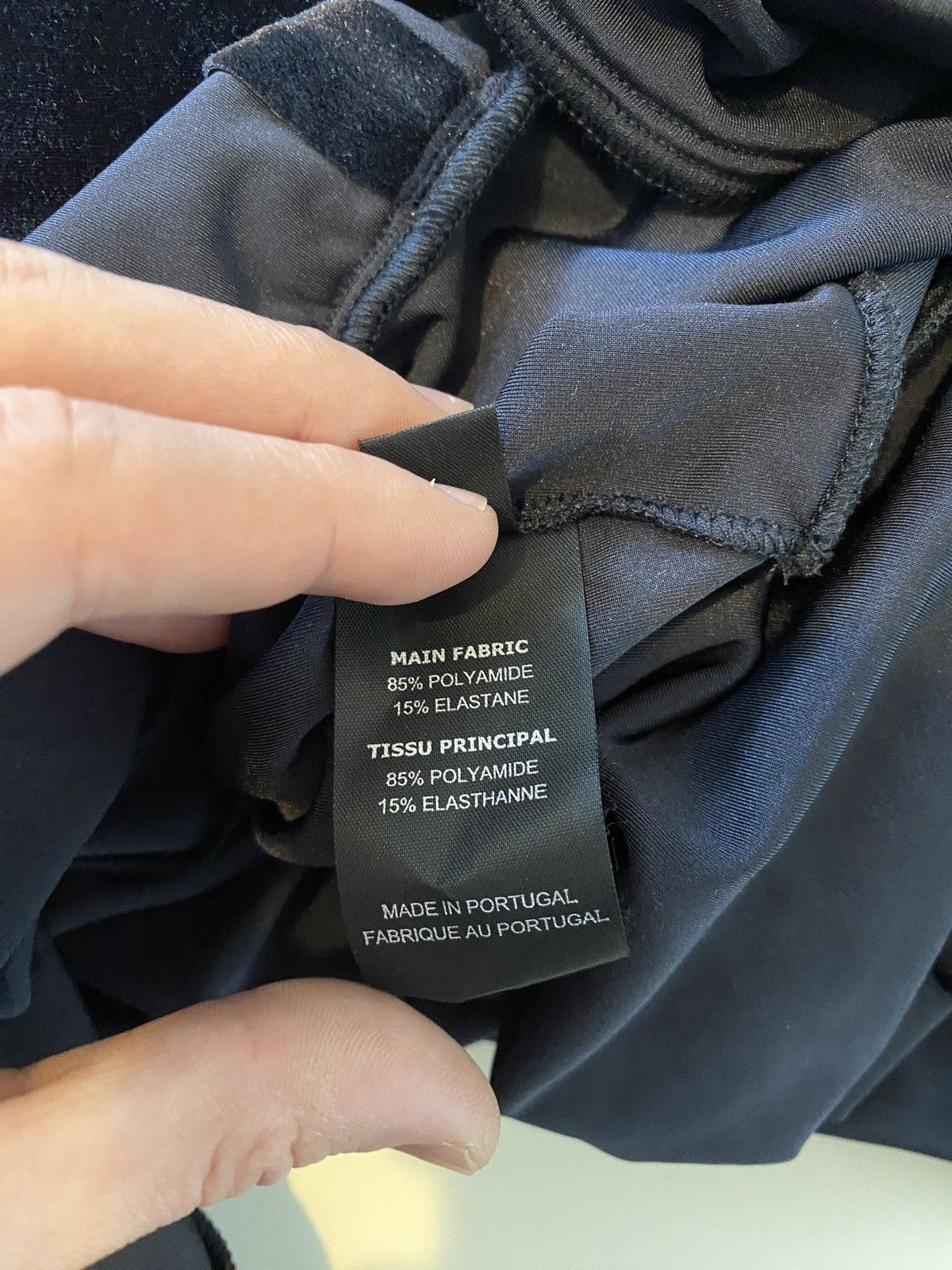 Vetements FW17 Oversized Black Goth Velvet Dress Size S / US 4 / IT 40 - 13 Thumbnail