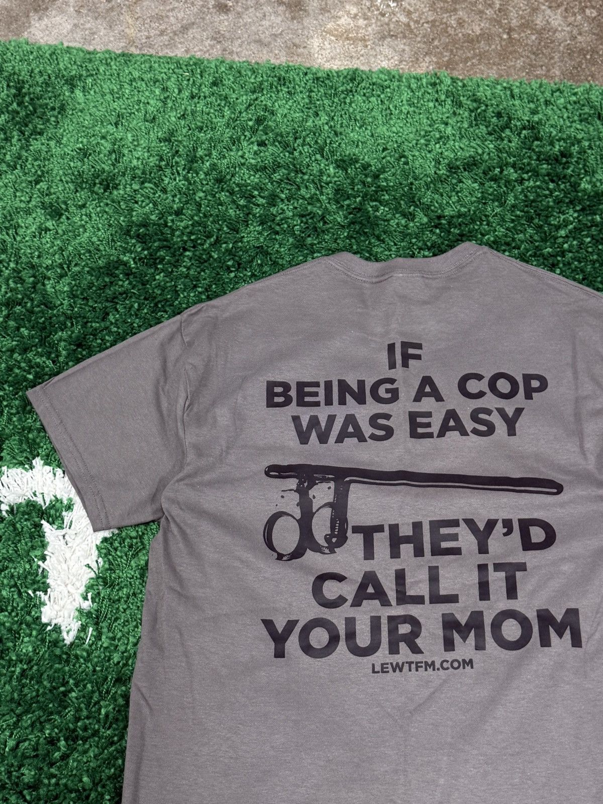 Gildan Vintage Gildan Police LEO Training Tee Dark Grey Medium Mom Size US M / EU 48-50 / 2 - 2 Thumbnail