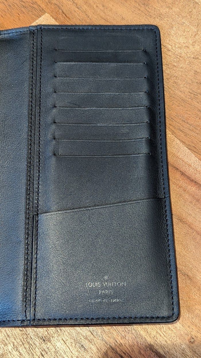 Louis Vuitton Louis Vuitton Brazza Wallet Size ONE SIZE - 4 Thumbnail