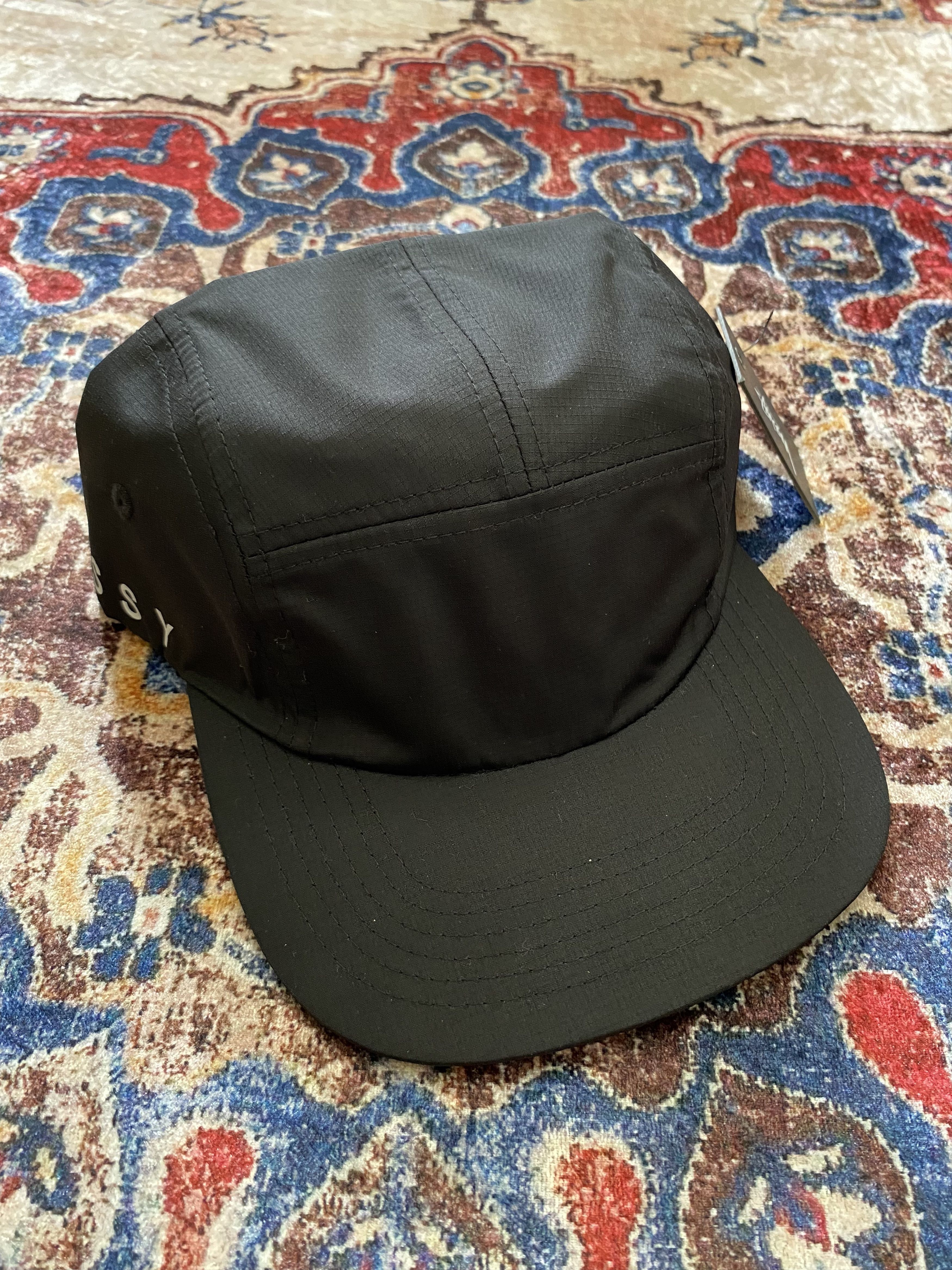 週末セール！stussy logo 5panel cap black Stussy 5 Panel Cap Black | Grailed