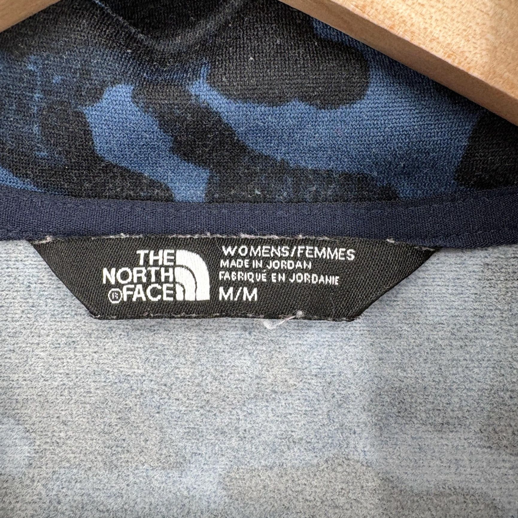 The North Face The North Face Fleece Jacket Womens Medium Blue Camo Full Zip Hiking Trail Camp Size M / US 6-8 / IT 42-44 - 4 Thumbnail