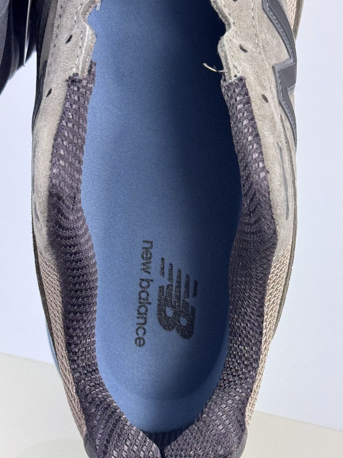 Auralee × New Balance MIUSA 990 V4 AURALEE GREY SNEAKERS Size US 11.5 / EU 44-45 - 7 Thumbnail