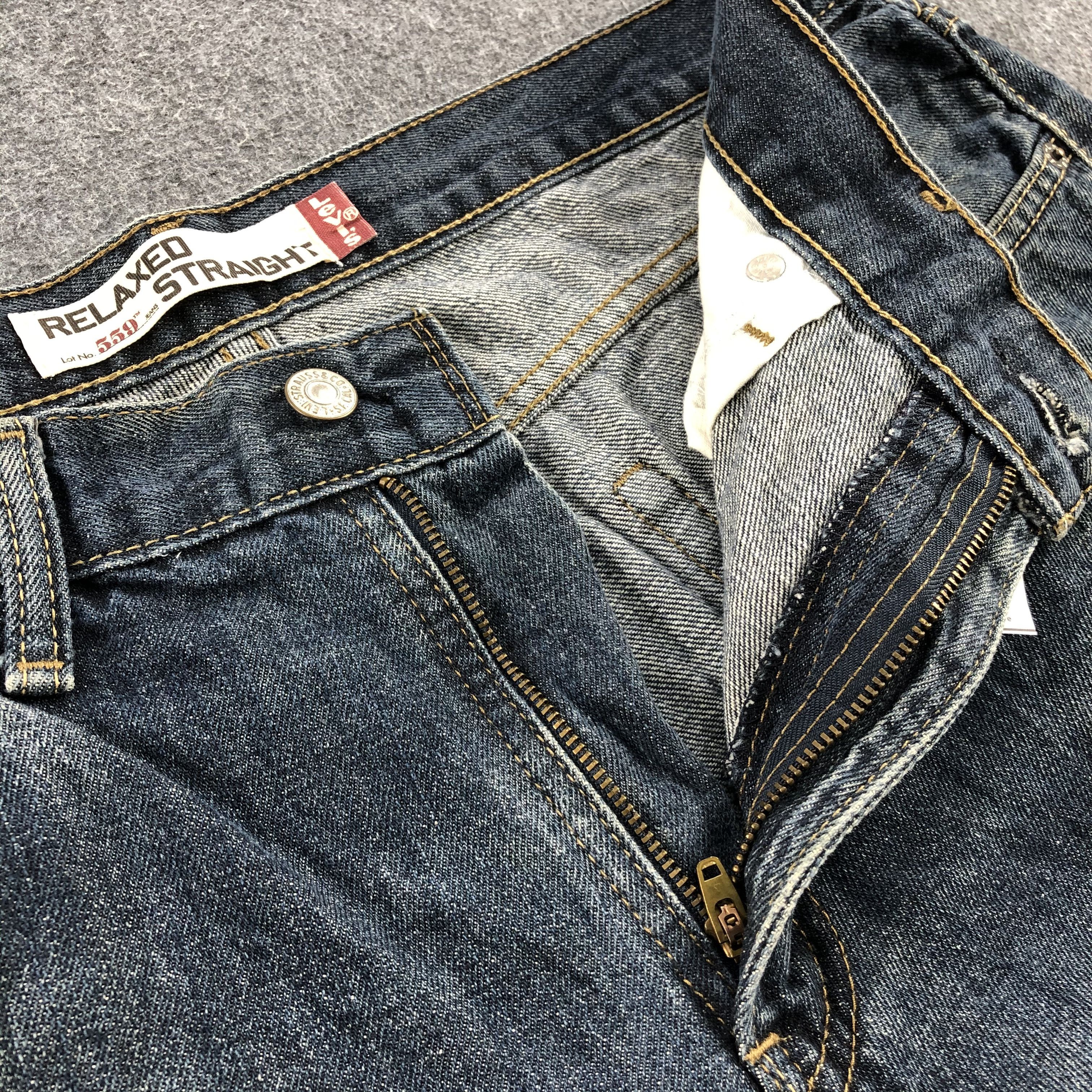 Levi's Vintage Blue Wash Levis 559 Jeans-J917 Size US 36 / EU 52 - 8 Thumbnail