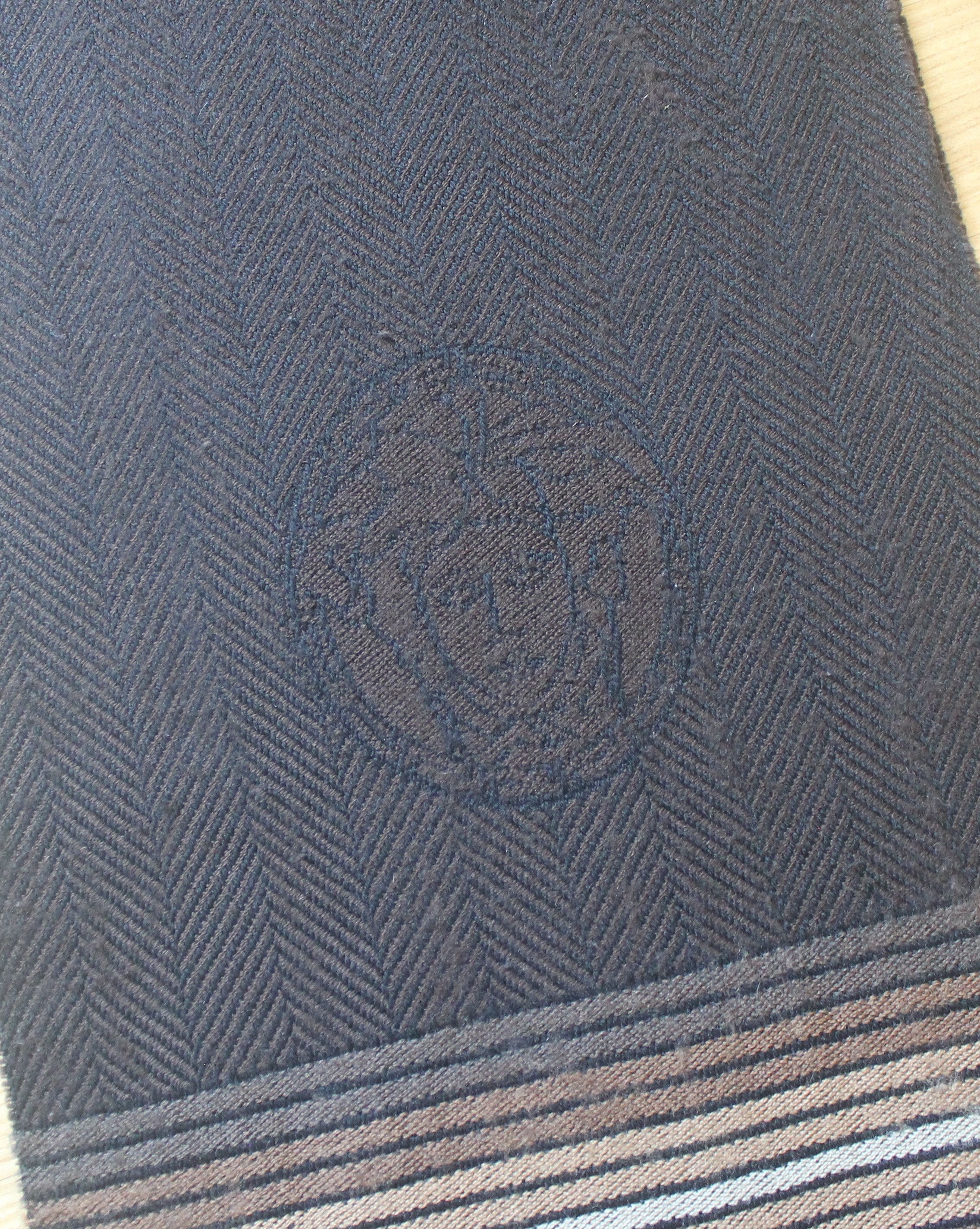 Versace Versace Big Medusa Scarf Size ONE SIZE - 4 Thumbnail