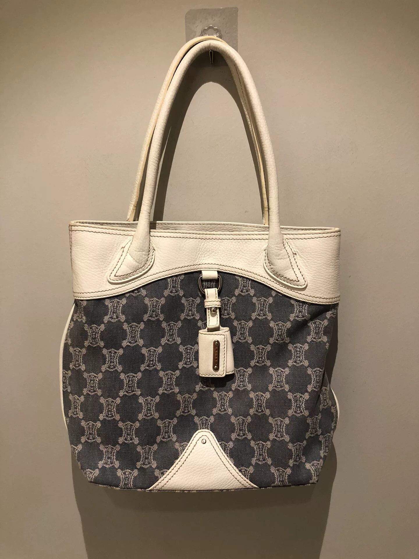 Celine Celine Vintage Denim Baby Blue Triomphe Tote Size ONE SIZE - 1 Thumbnail