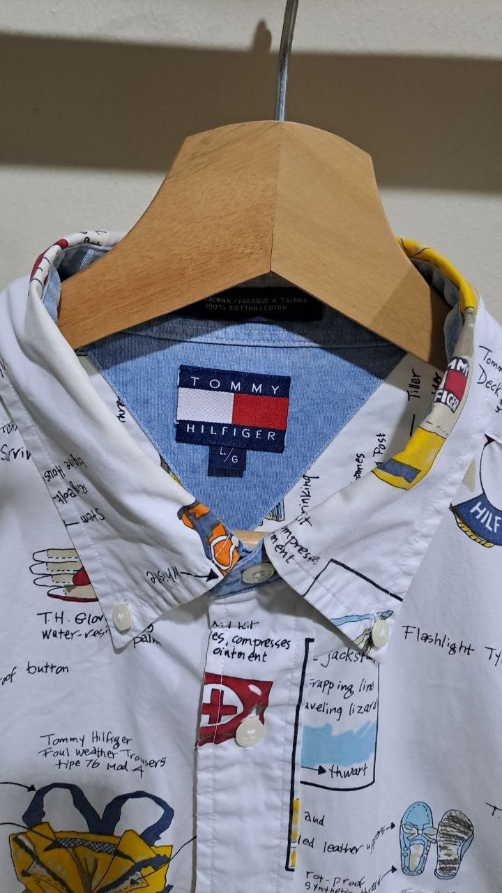 Tommy Hilfiger RARE! 90s Tommy Hilfiger Fullprint Shirt Size US L / EU 52-54 / 3 - 7 Thumbnail
