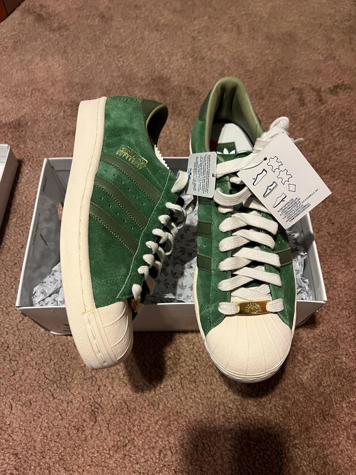 Adidas 2005 ADIDAS SUPERSTAR CONSORTIUM FOOTPATROL 133740 US11 Size US 11 / EU 44 - 2 Thumbnail