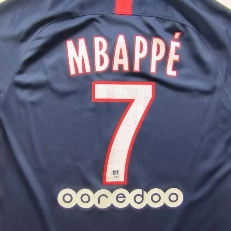 Nike PSG Paris Saint-Germain 2019-20 Mbappe football jersey M Size US M / EU 48-50 / 2 - 8 Thumbnail