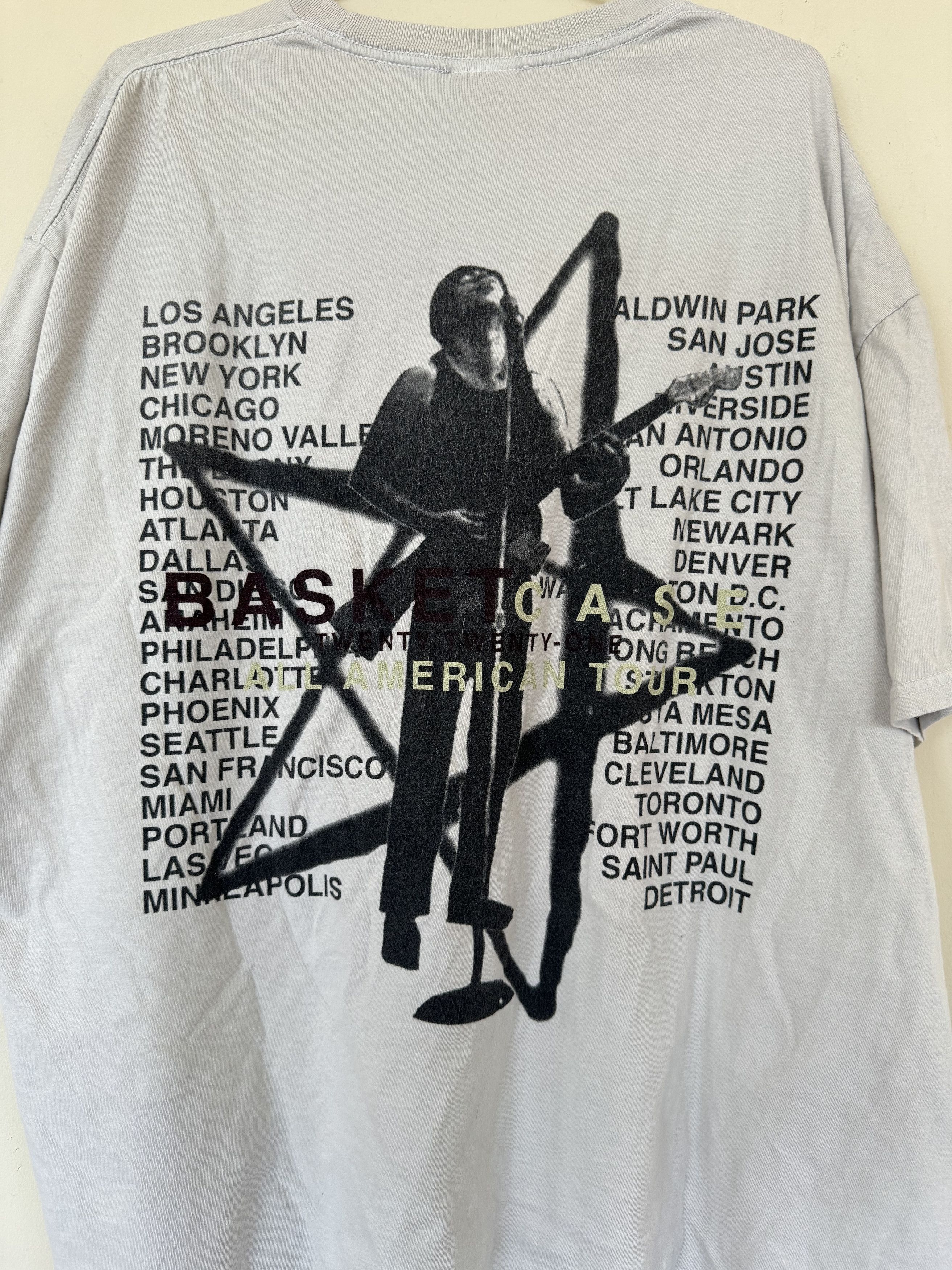basketcase gallery Basketcase All American Tour Tee Size US XL / EU 56 / 4 - 4 Thumbnail