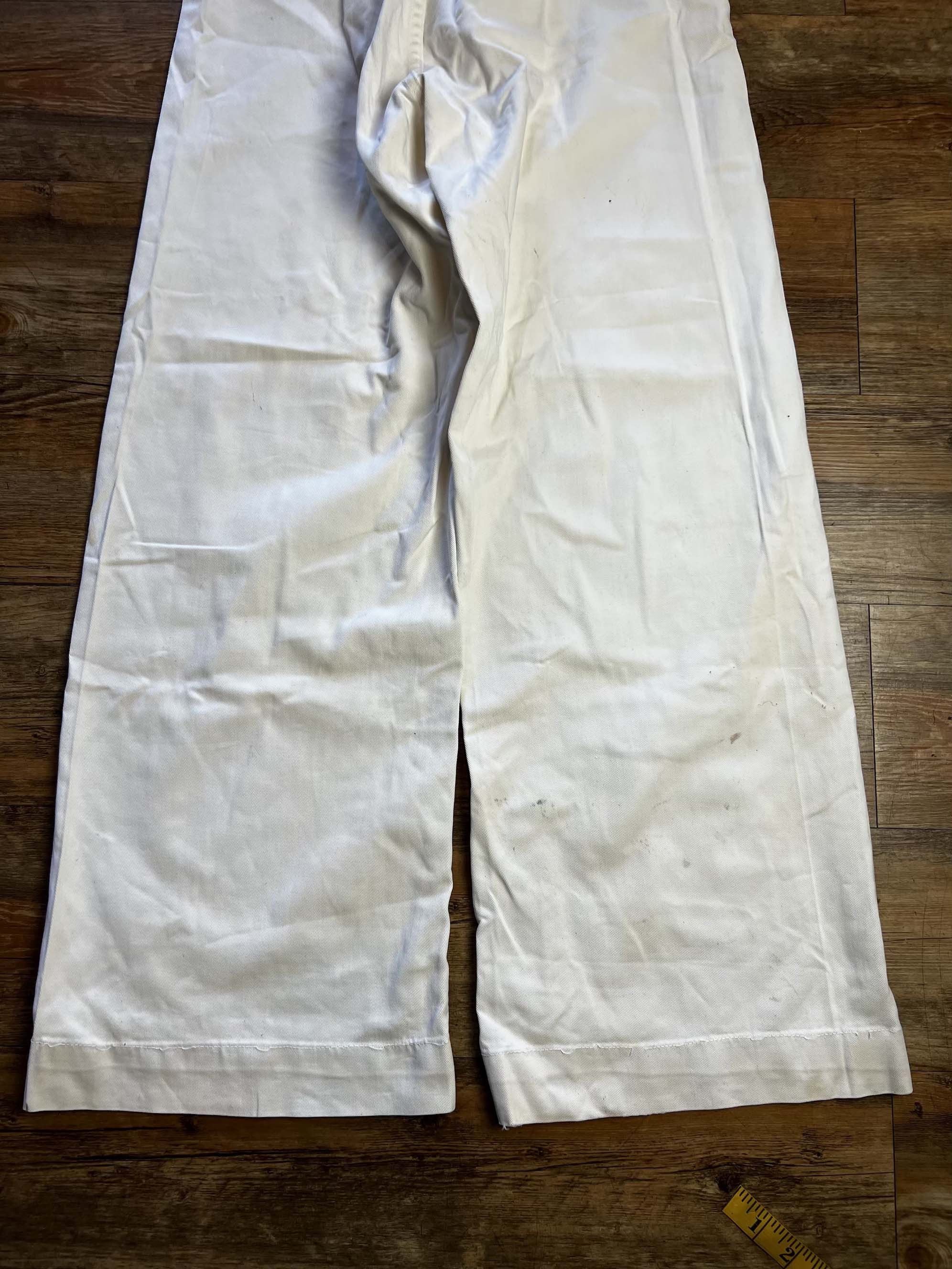 Vintage Vintage 1940's US Navy WWII Era White Cotton Sailor Pants Size US 28 / EU 44 - 15 Thumbnail