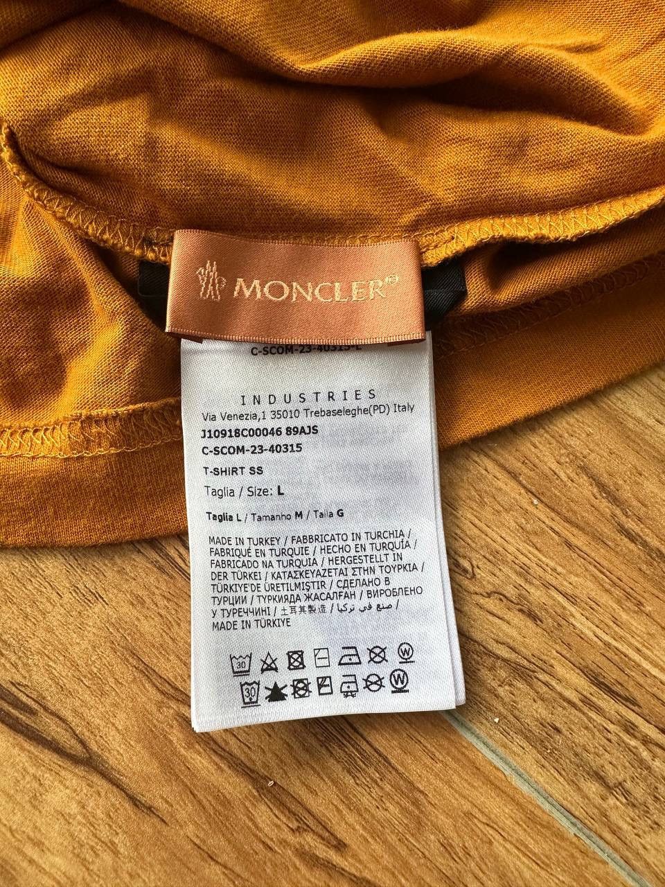 Moncler Moncler Garment-Washed T-Shirt Orange SS24 Collection Size US L / EU 52-54 / 3 - 5 Thumbnail