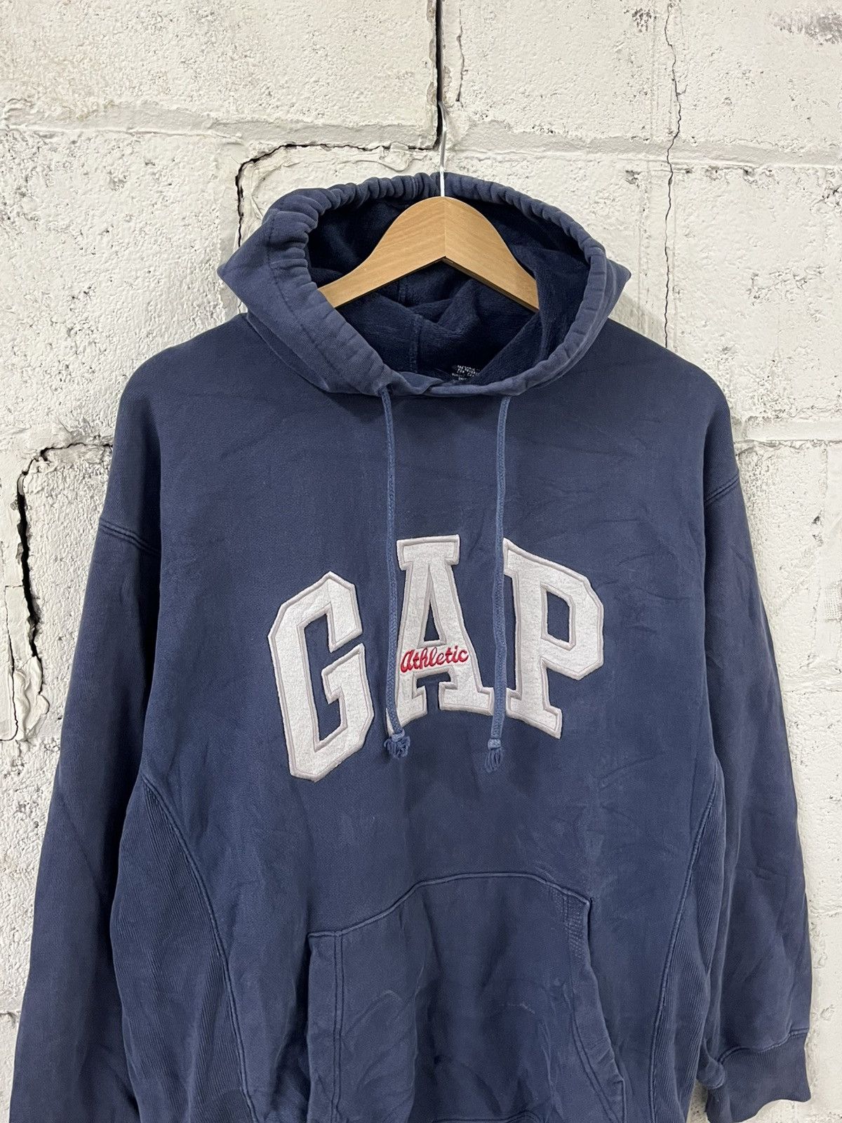 Gap Vintage gap spell out hoodie faded navy streetwear y2k Size US S / EU 44-46 / 1 - 4 Thumbnail