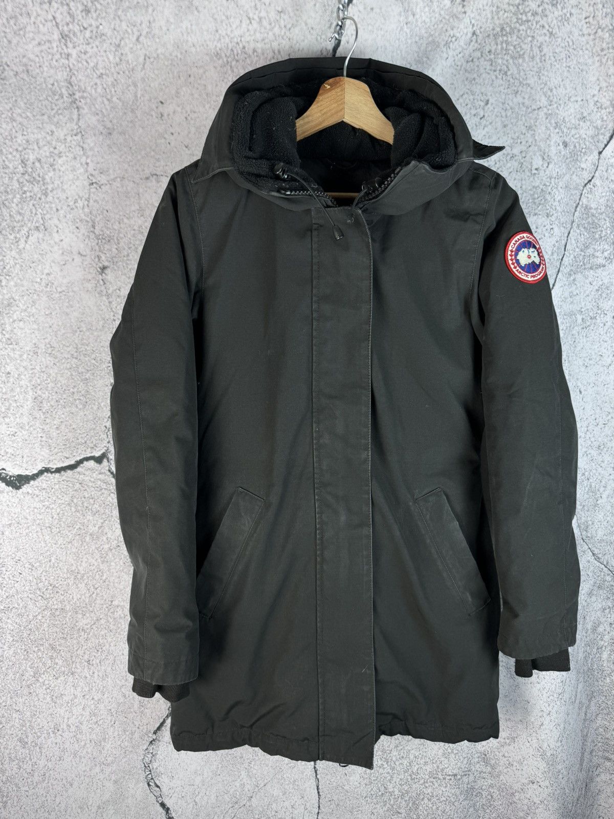 image of Canada Goose Women’S Victoria Parka in Black, Women's (Size XS)