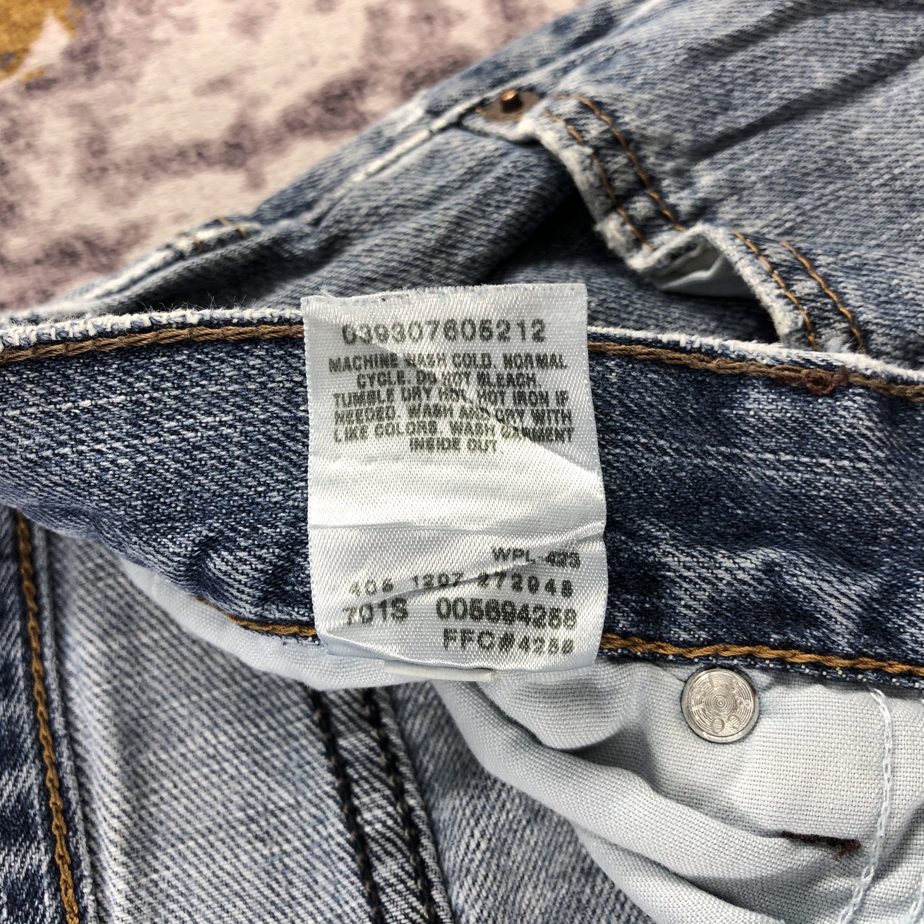 Levi's × Vintage Vintage Blue Wash Levis 569 Jeans-JM2952 Size US 40 / EU 56 - 14 Thumbnail