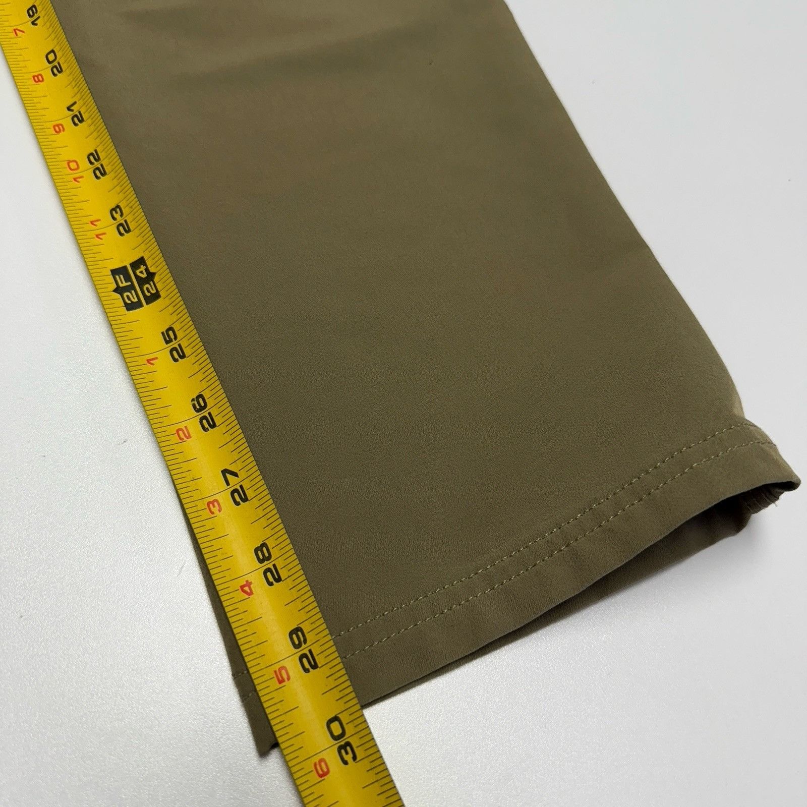 Patagonia Patagonia Common Threads Pants Mens 31 Brown Zipped Pockets Size US 31 - 15 Thumbnail