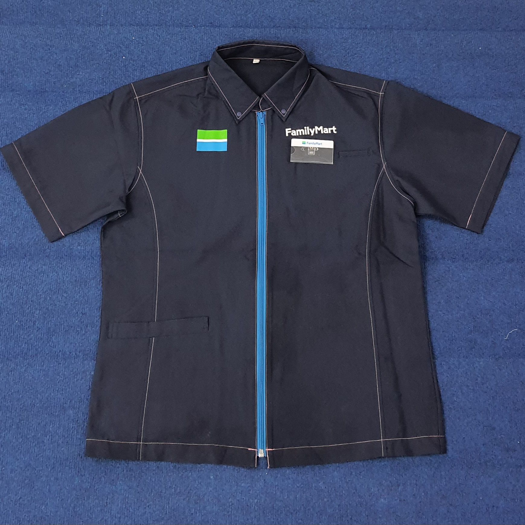 Japanese Brand Vintage Family Mart Staff Japan Uniform C259N56 Size US M / EU 48-50 / 2 - 1 Thumbnail