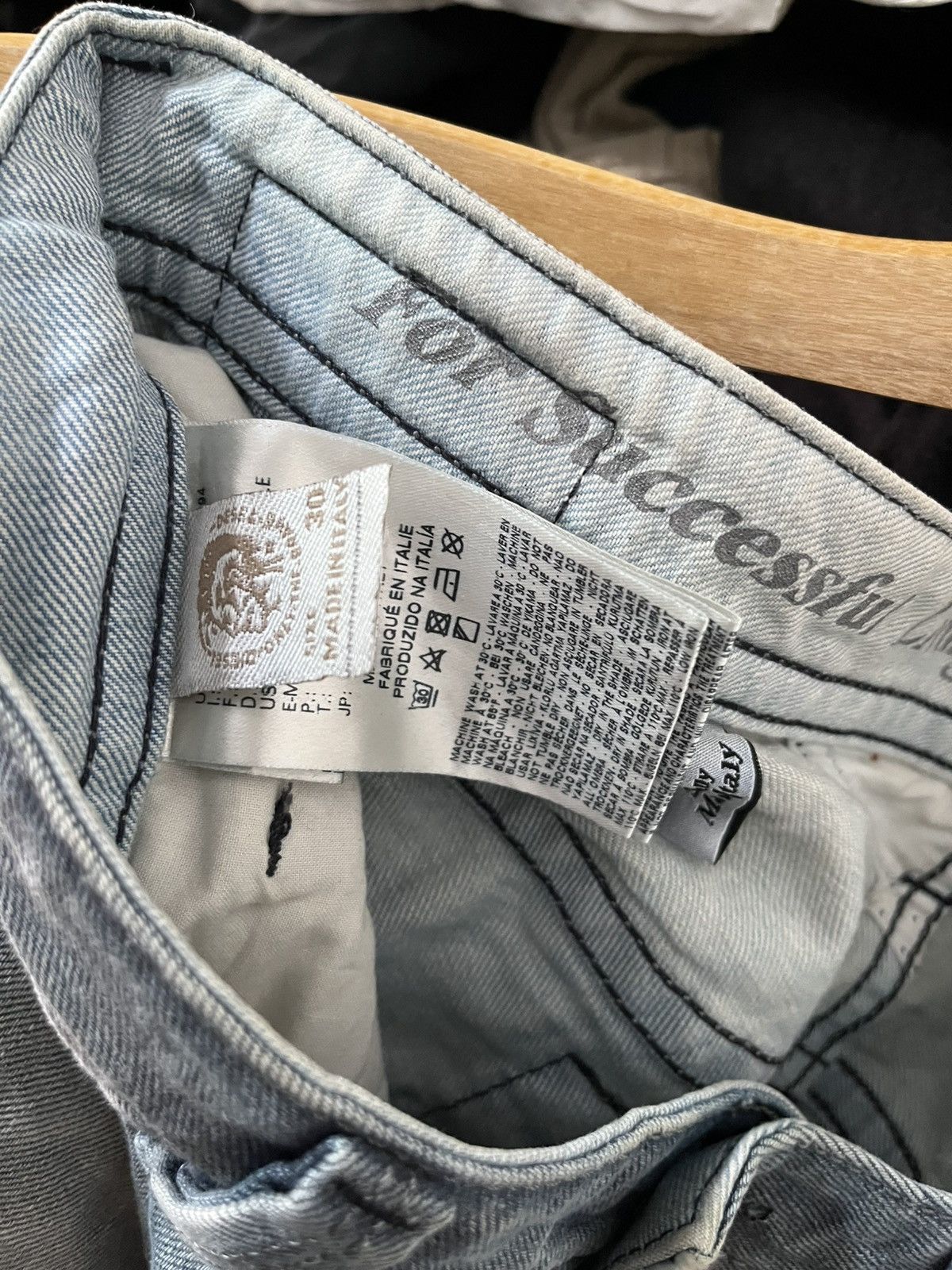 Diesel 2000s Diesel thavar distressed mudwash jeans Size US 30 / EU 46 - 11 Thumbnail