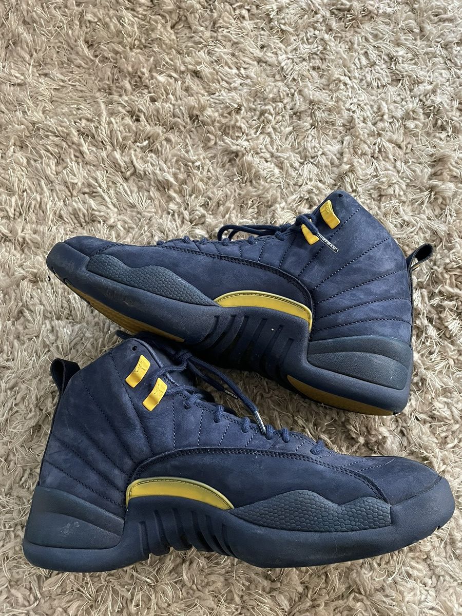 Jordan Brand Jordan 12 Michigan Size US 10 / EU 43 - 3 Thumbnail