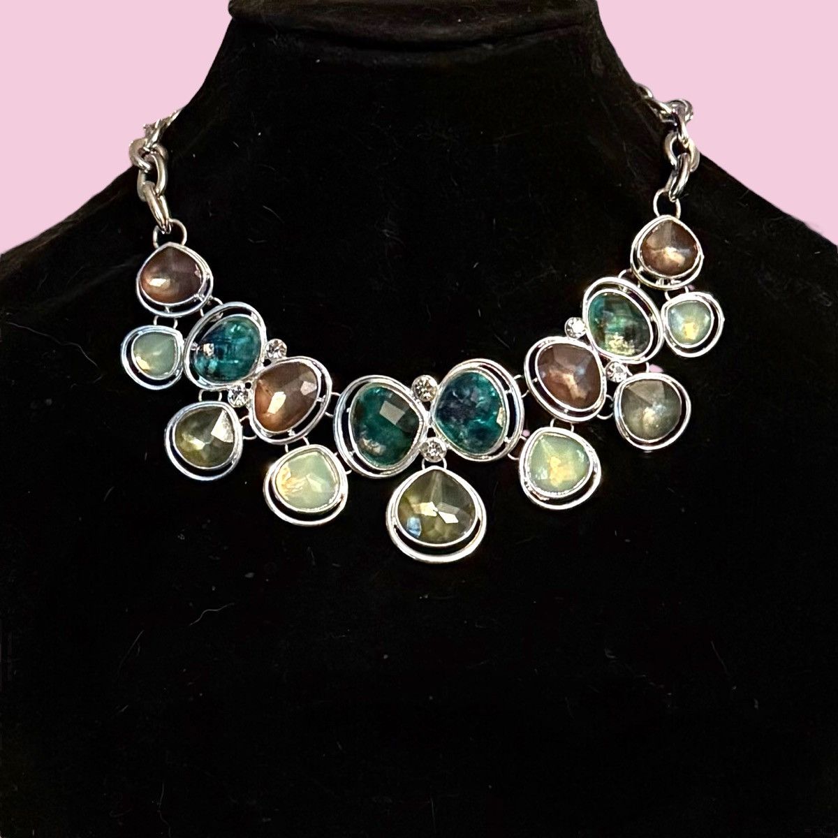 House of Harlow House of Harlow chunky dangling gemstones statement necklace Size ONE SIZE - 1 Thumbnail