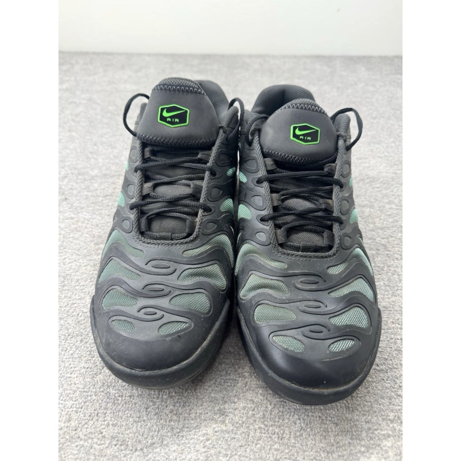Nike Nike Air Max Plus Drift Black Green Strike Sz 10.5 FD4290-006 Men’s Sneakers Size US 10 / EU 43 - 5 Thumbnail