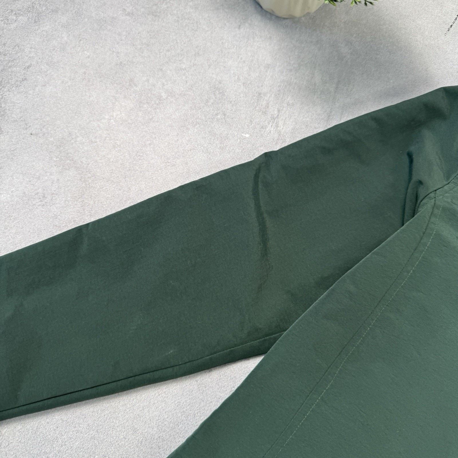 Vintage Vintage Jaguar Racing Jacket Green Wimen Size S Y2K Size US S / EU 44-46 / 1 - 17 Thumbnail