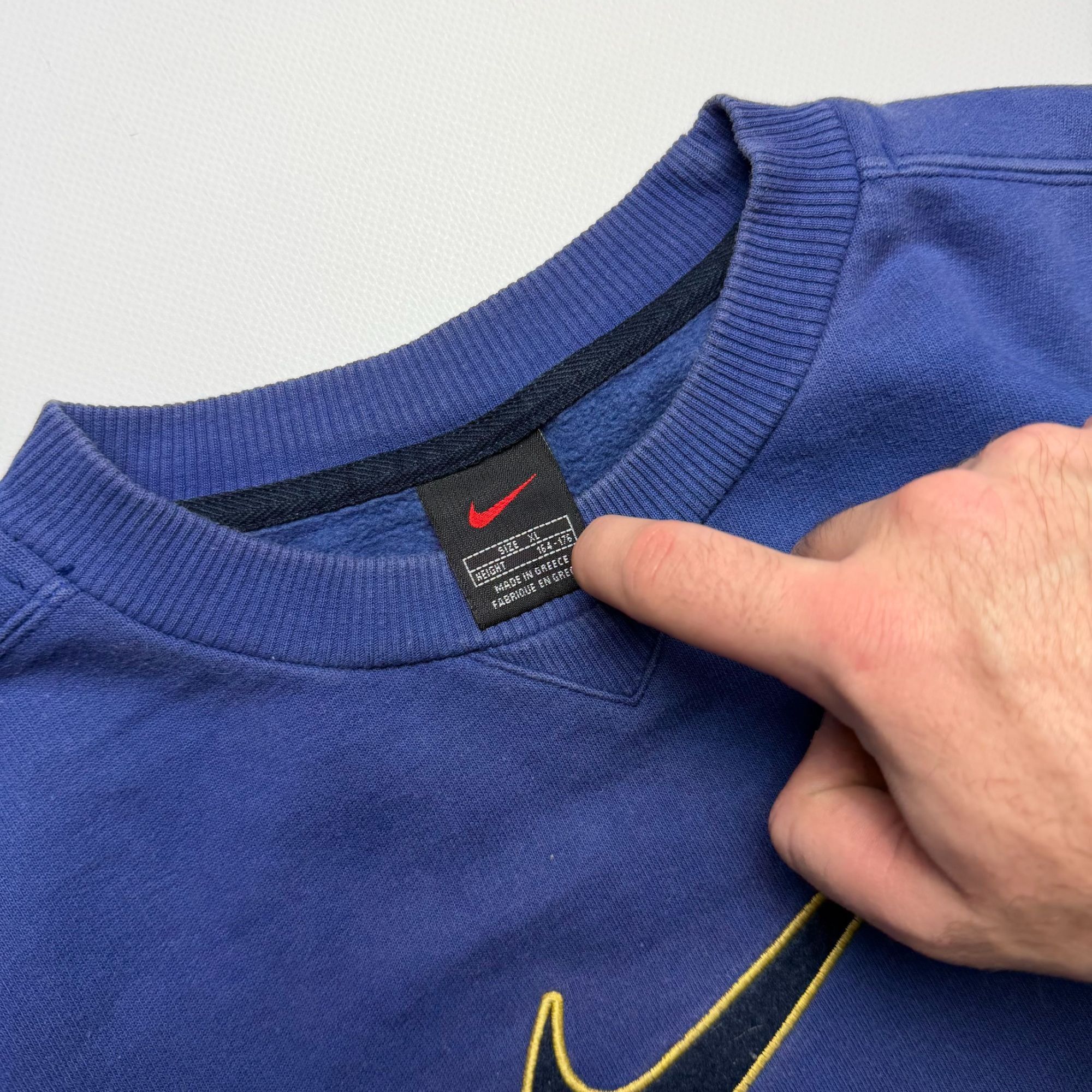 Nike Vintage 90s Nike Center Swoosh Embroidered Sweatshirt Royal Size US M / EU 48-50 / 2 - 3 Thumbnail