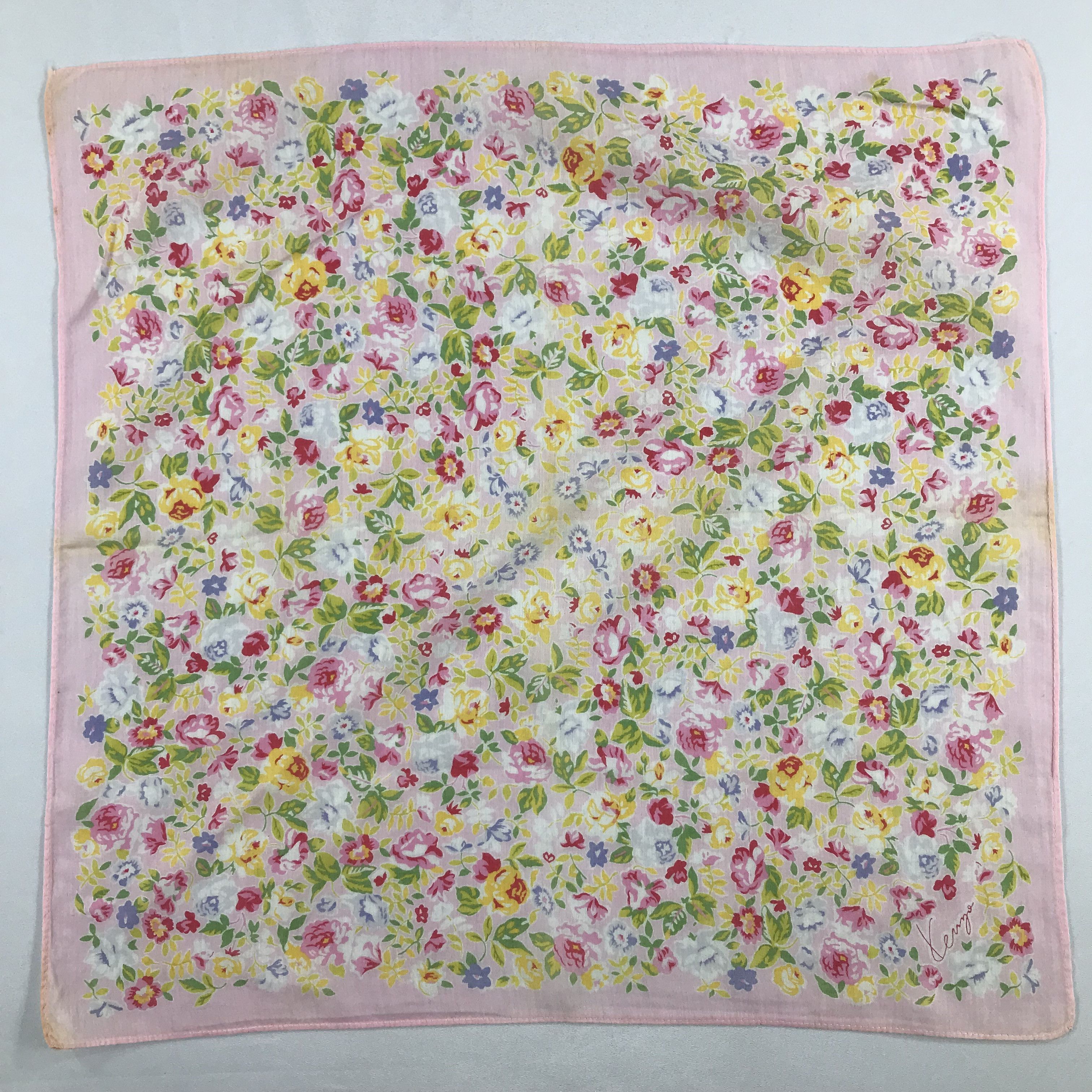 Kenzo × Vintage Kenzo Bandana / Handkerchief / Neckerchief - S2172 Size ONE SIZE - 1 Thumbnail
