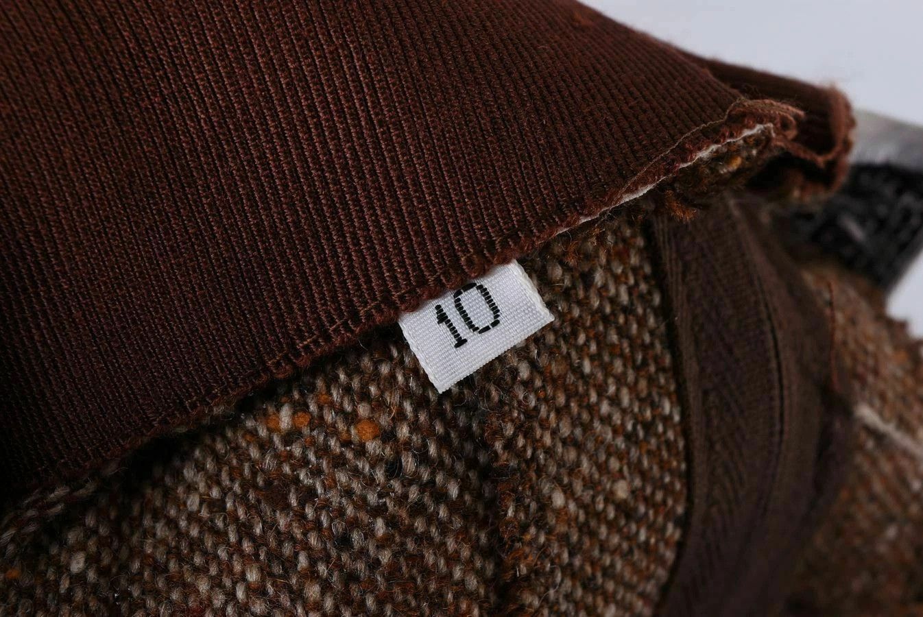 Valentino Women's Valentino Boutique Vintage Tweed Wool Blend Skirt Size 26" / US 2 / IT 38 - 5 Thumbnail