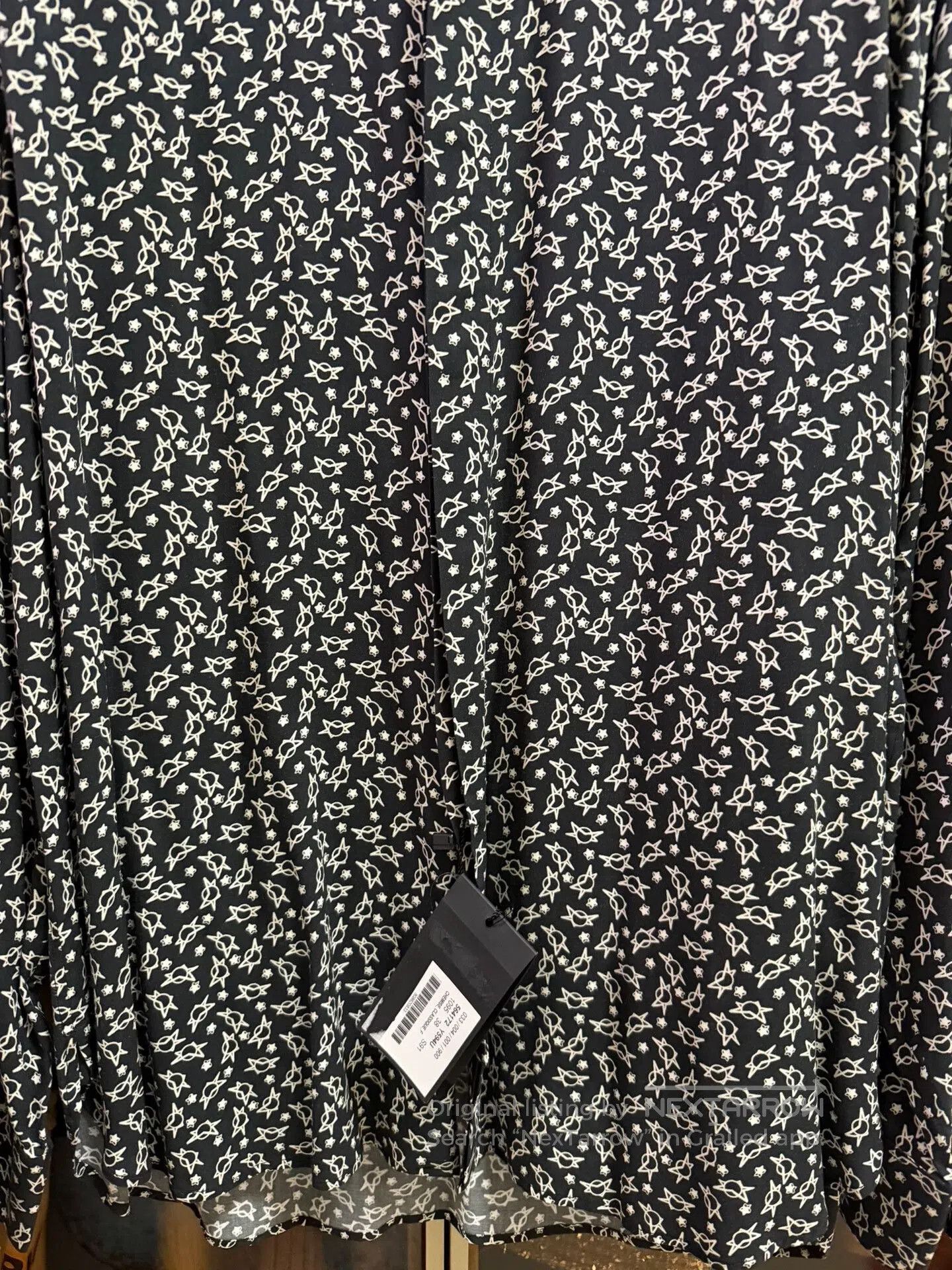 Saint Laurent Paris Saint Laurent Floral Print Shirt for Sale. Size US S / EU 44-46 / 1 - 5 Thumbnail