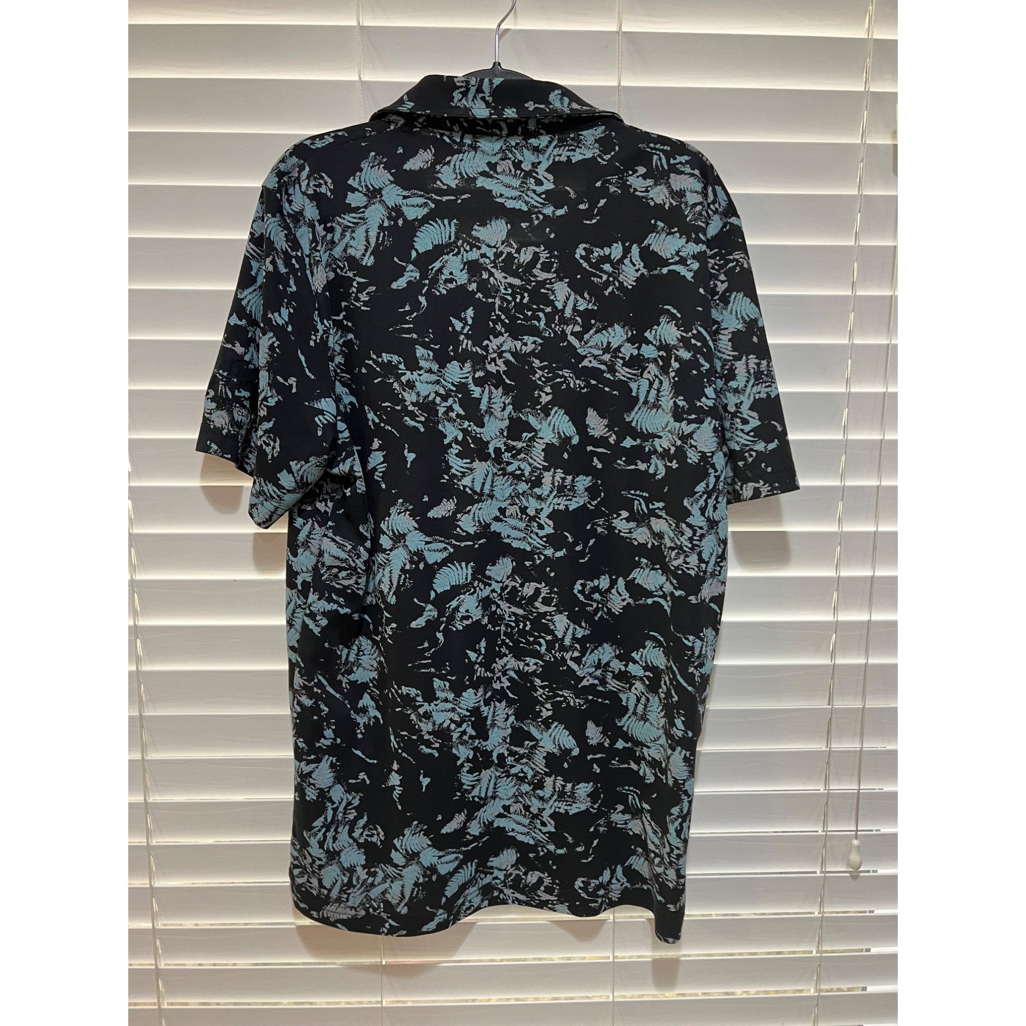 TravisMathew Travis Mathew Polo Shirt - Size L Size US L / EU 52-54 / 3 - 4 Thumbnail