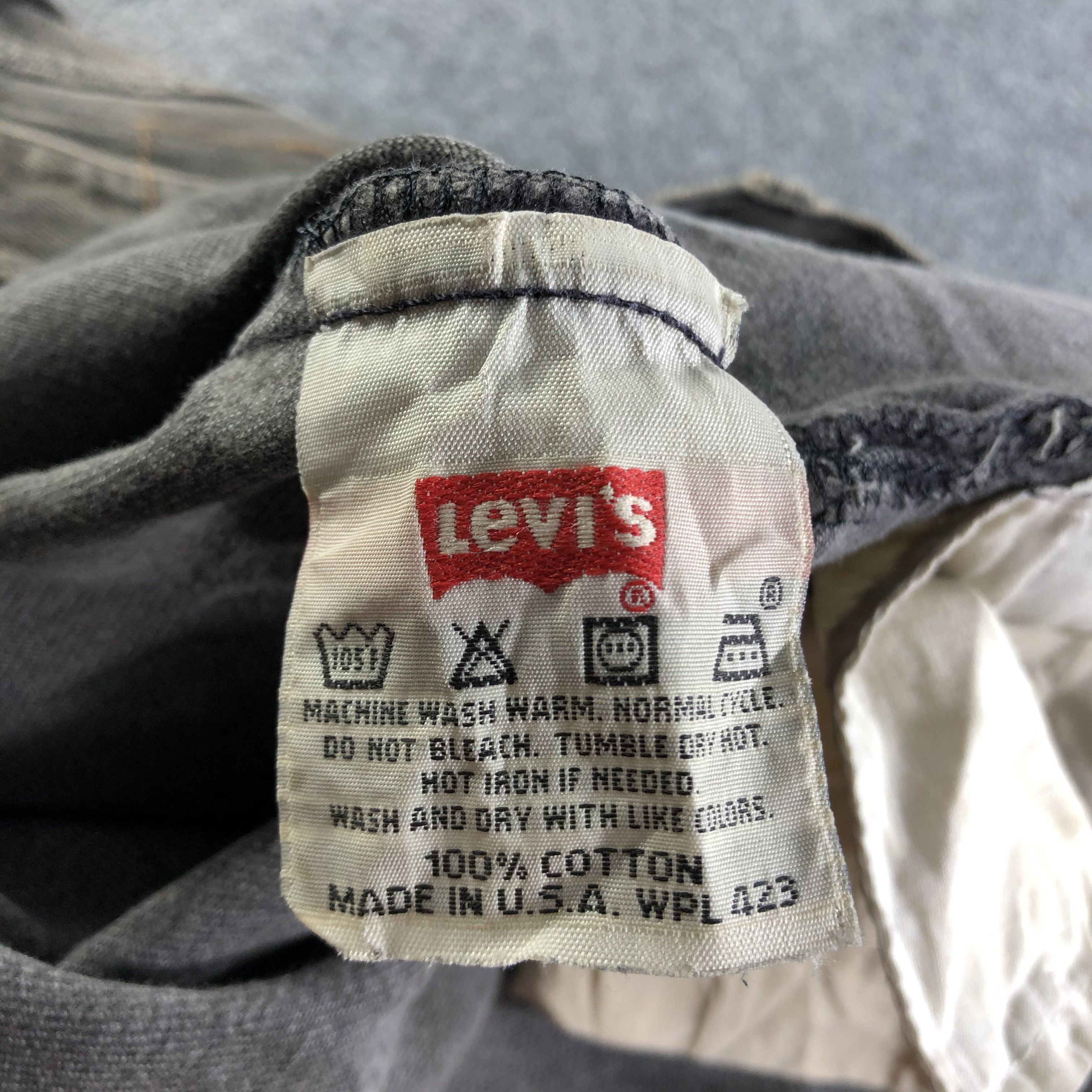 Levi's Vintage Levis 501 Jeans-J3735 Size US 33 - 11 Thumbnail