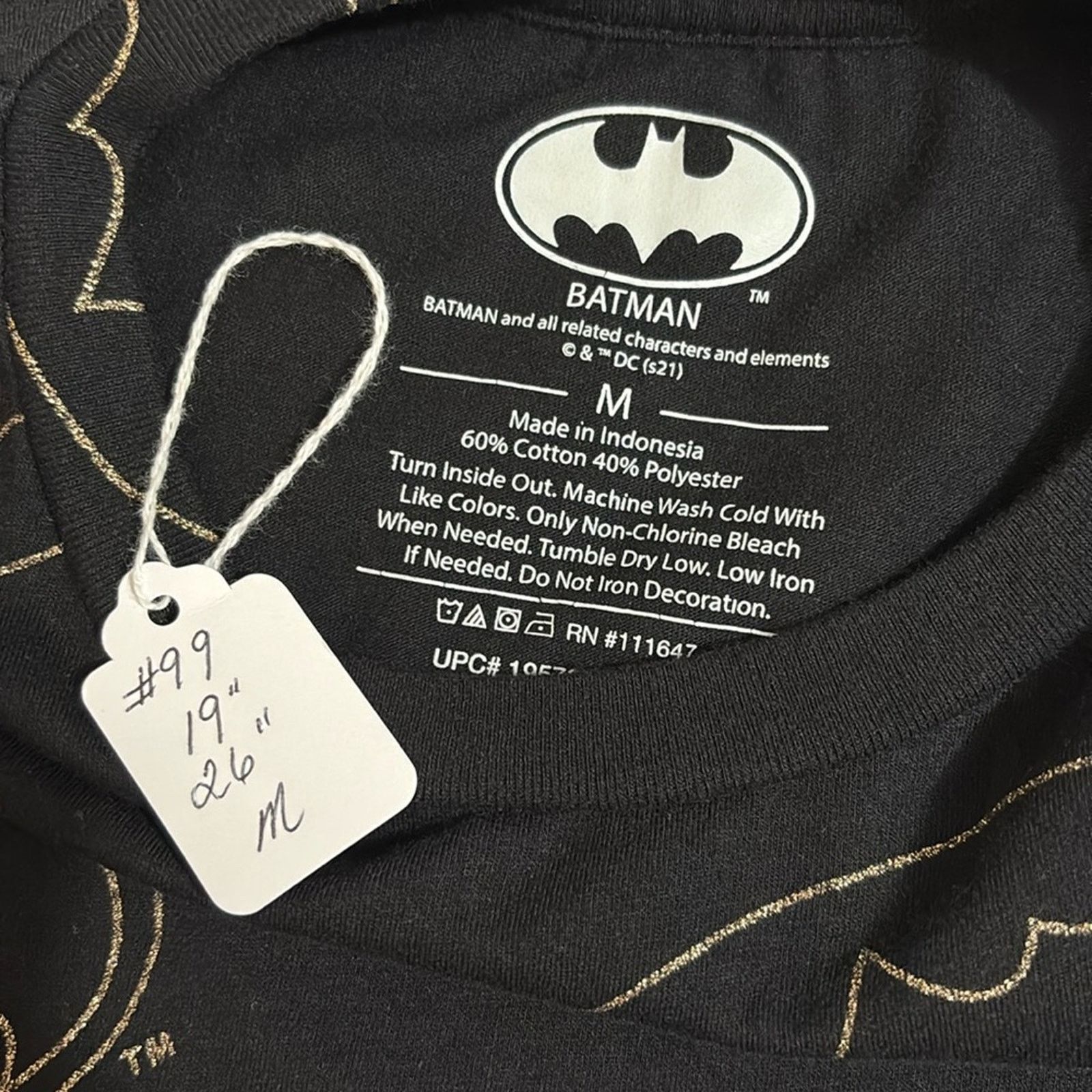 The Unbranded Brand Black T-Shirt with Batman Logo Size Medium Size US M / EU 48-50 / 2 - 3 Thumbnail