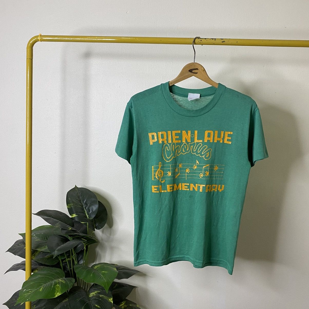 Vintage 1990s Prien Lake Chorus Elementary School T Shirt Size US S / EU 44-46 / 1 - 1 Thumbnail